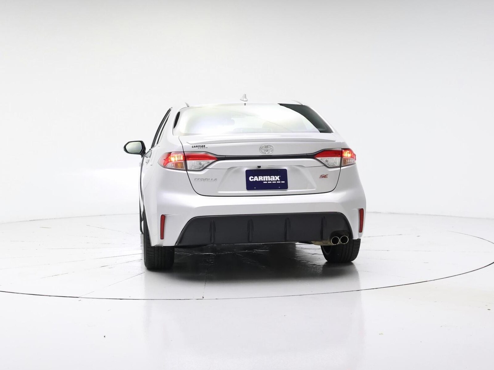 2025 Toyota Corolla SE - Photo 7