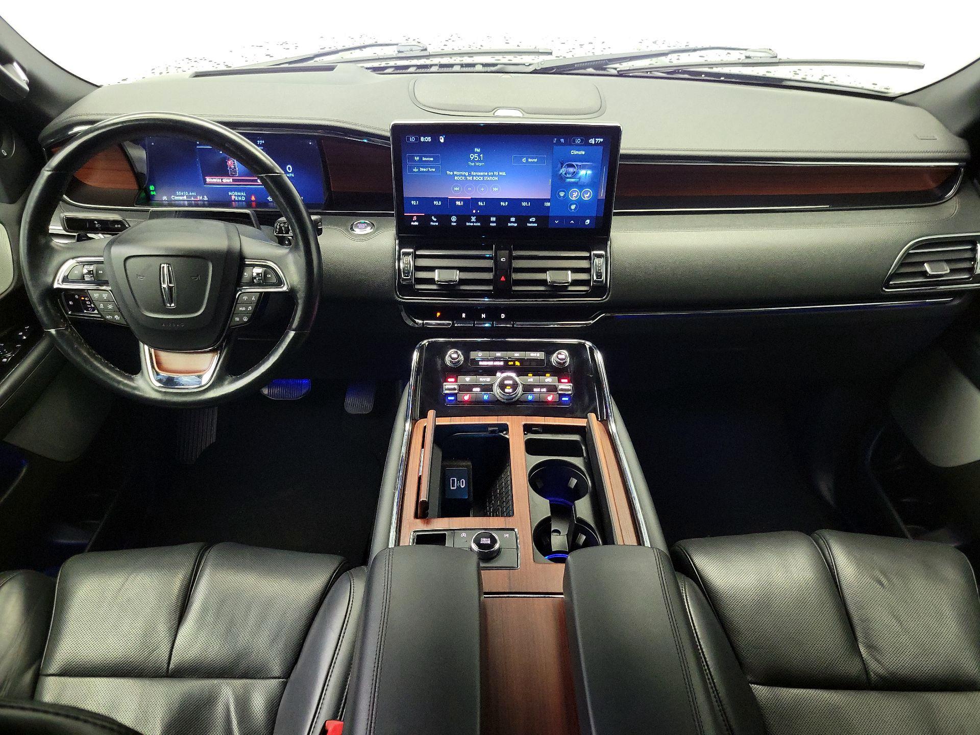 Thumbnail: 2023 Lincoln Navigator - 9