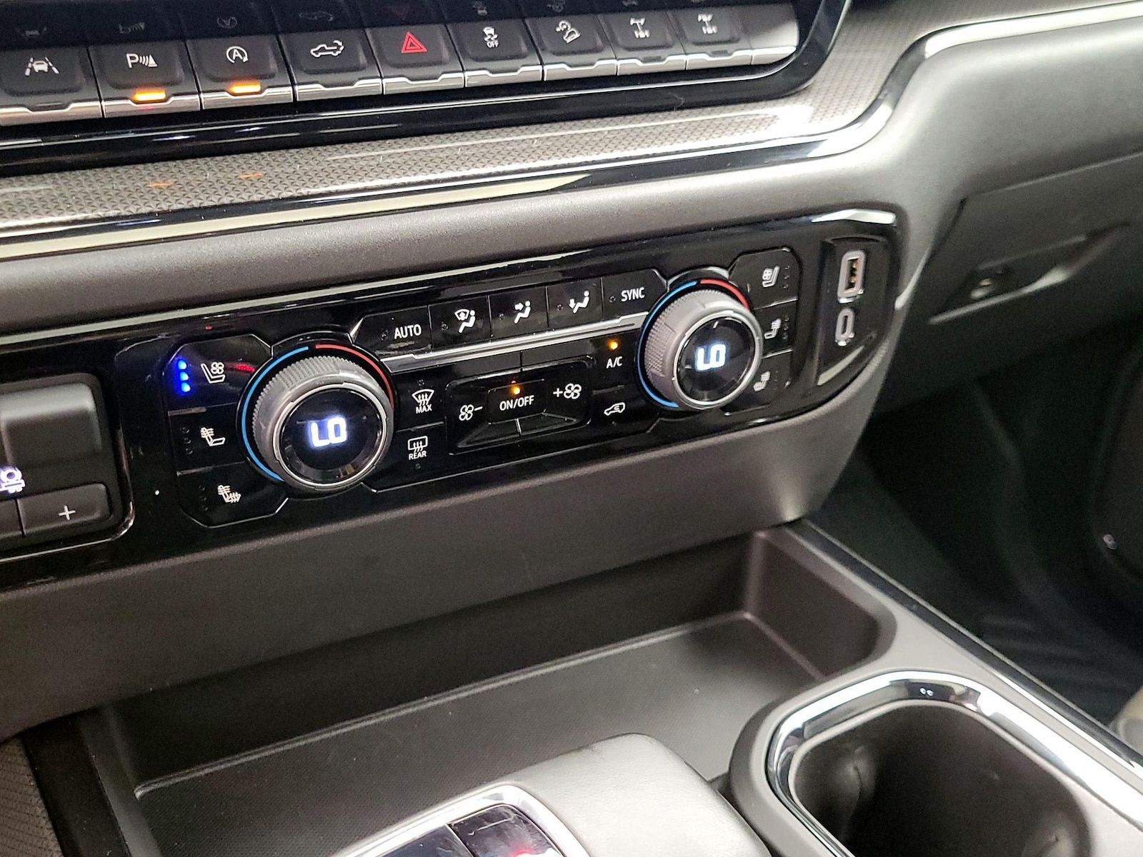 2023 Chevrolet Silverado 1500 ZR2 - Photo 17