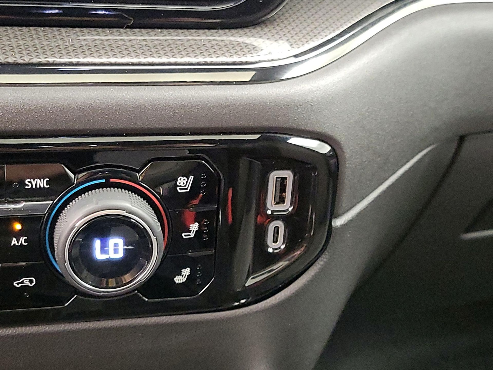 2023 Chevrolet Silverado 1500 ZR2 - Photo 19