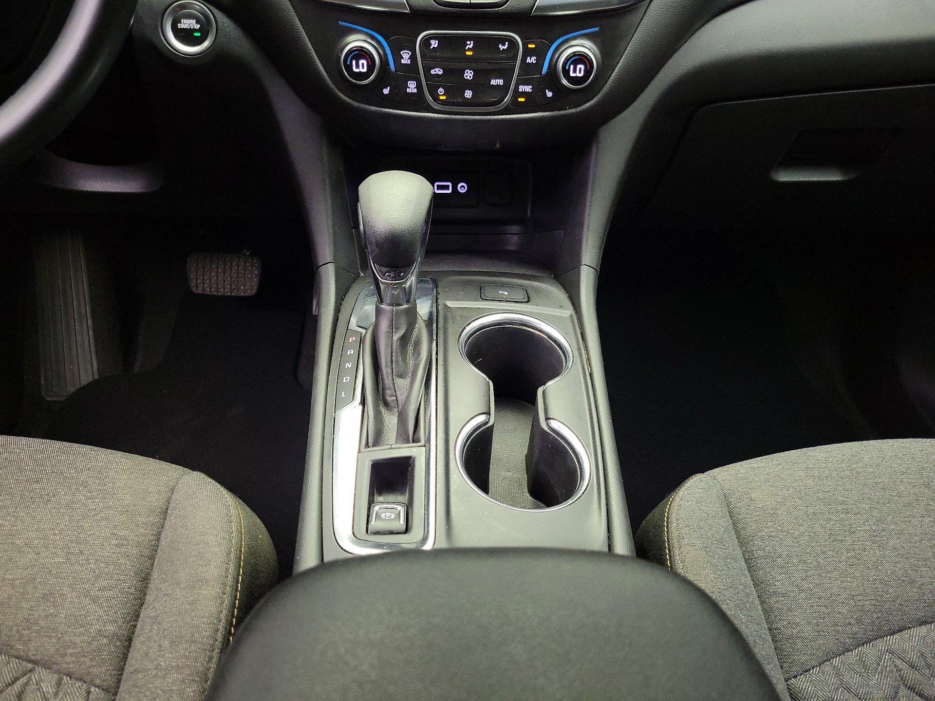 Thumbnail: 2023 Chevrolet Equinox - 18