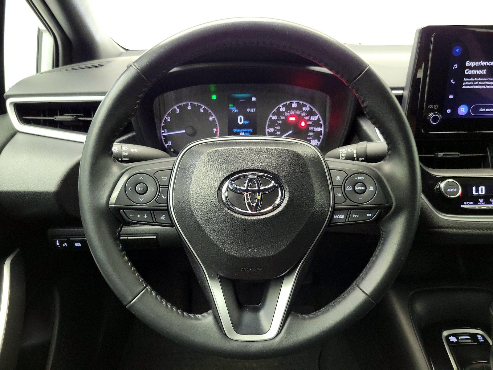 2025 Toyota Corolla SE - Photo 11