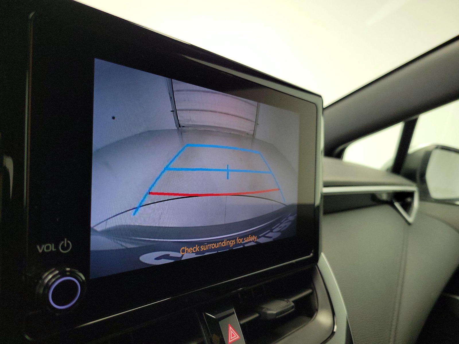 2025 Toyota Corolla SE - Photo 15
