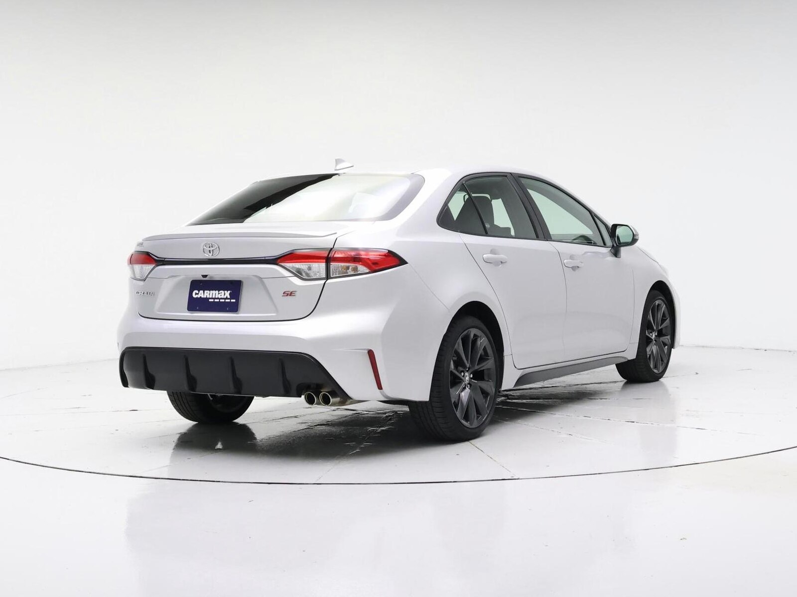 2025 Toyota Corolla SE - Photo 9