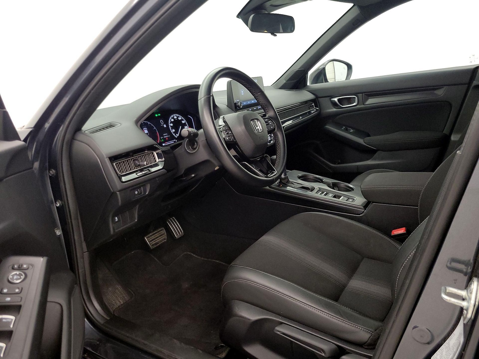 2025 Honda Civic Hatchback Sport - Photo 12