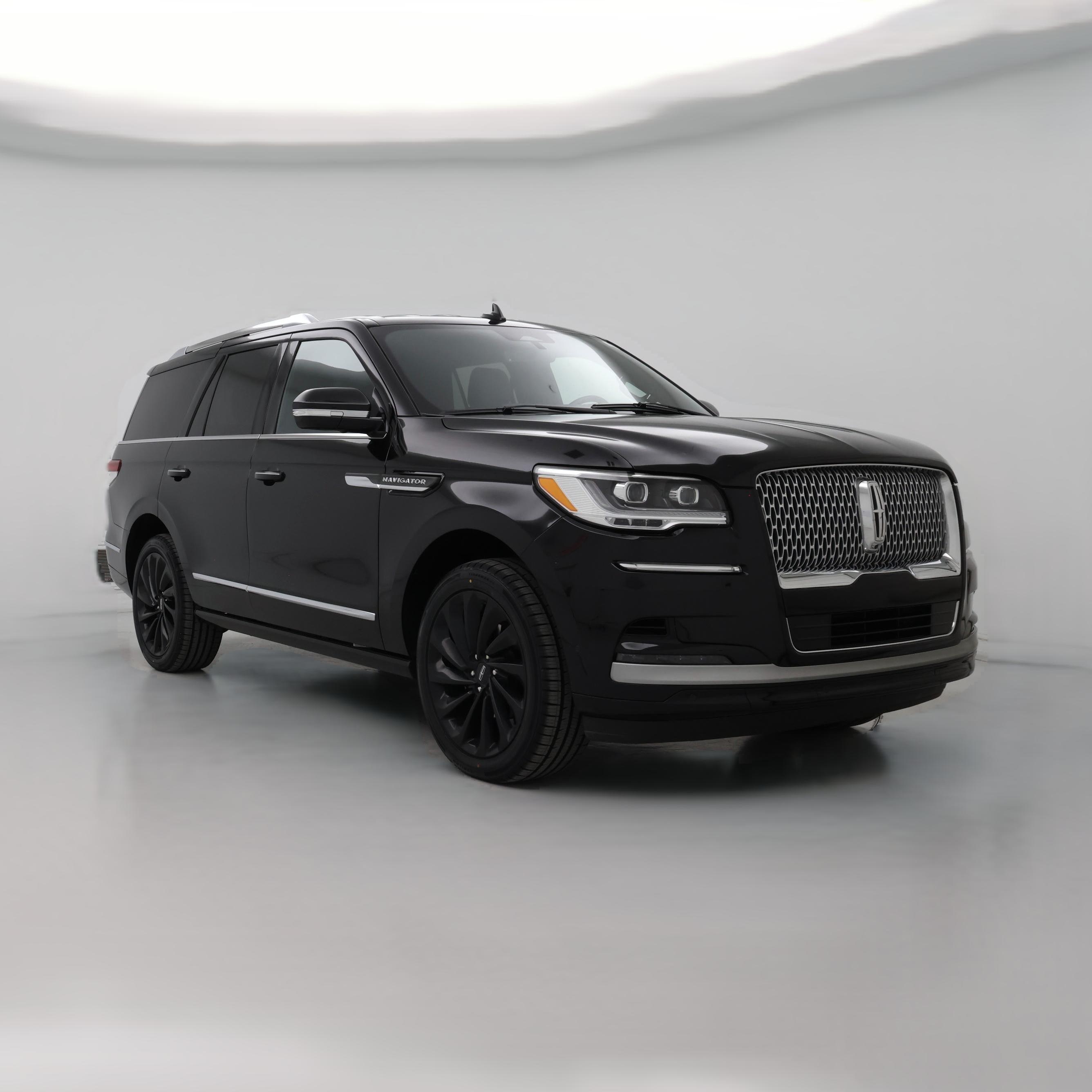 Thumbnail: 2023 Lincoln Navigator - 1