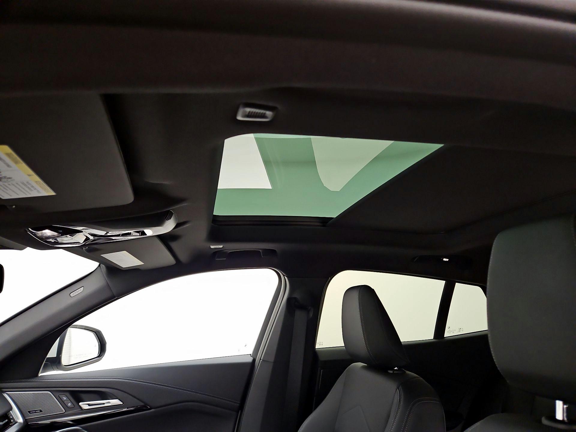 Thumbnail: 2026 BMW X2 - 19