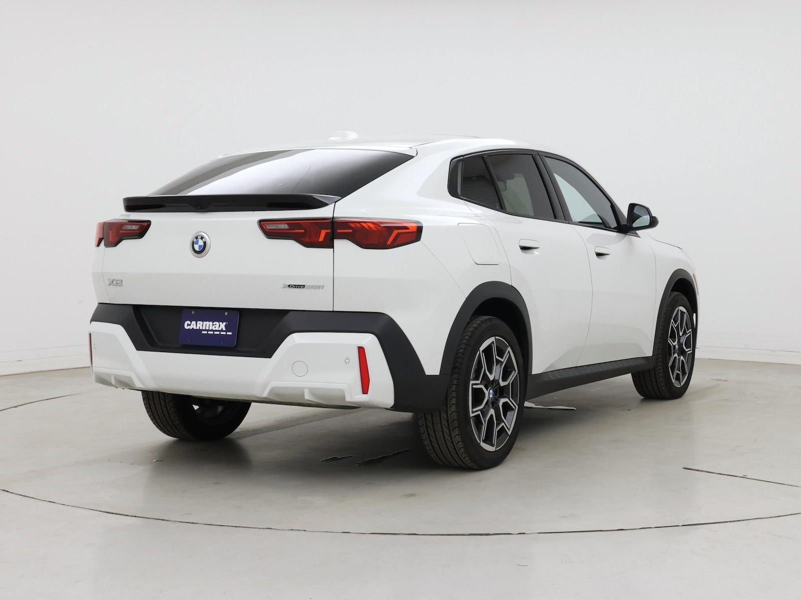 2026 BMW X2 28i - Photo 9