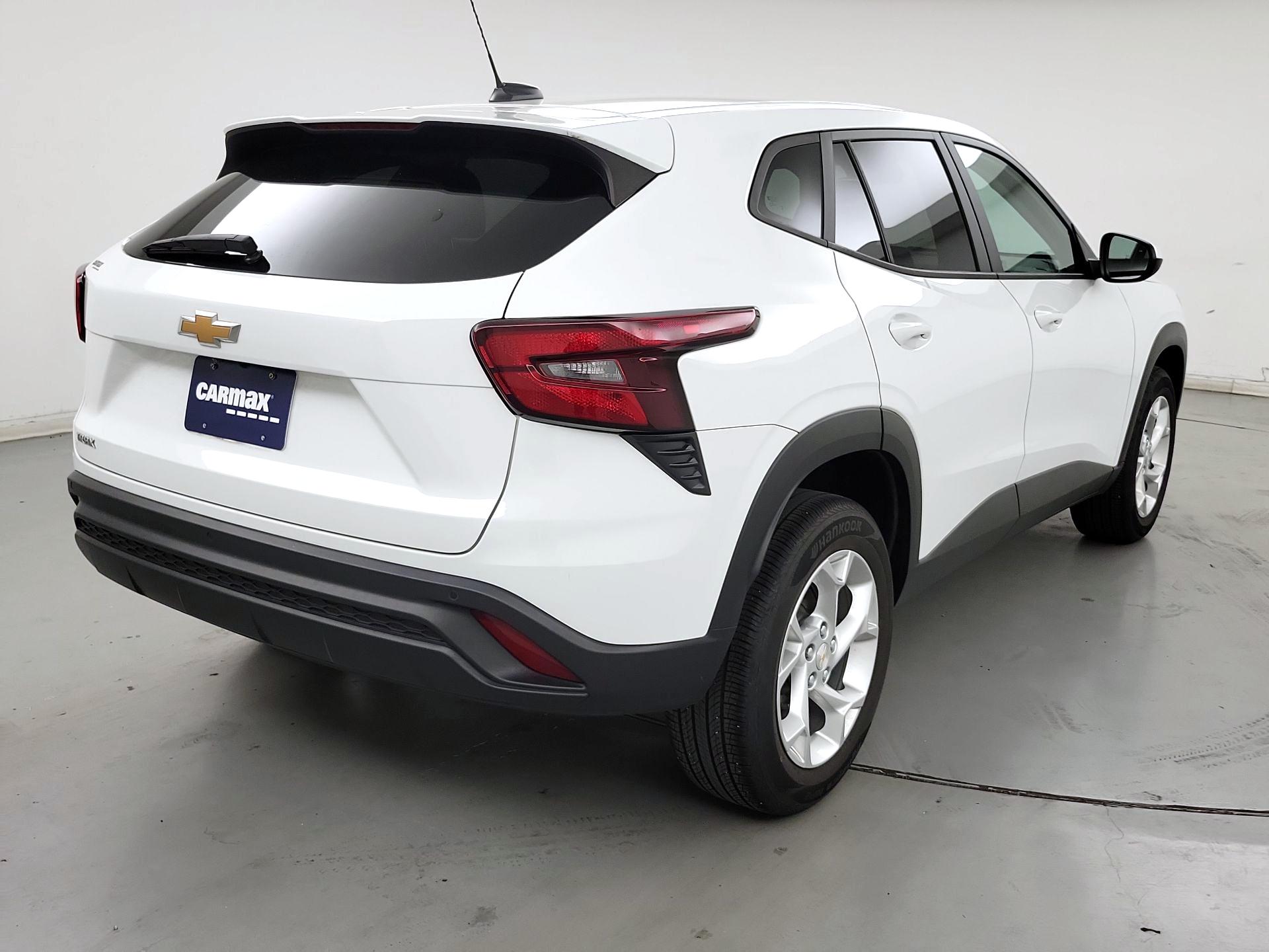 Thumbnail: 2024 Chevrolet Trax - 5