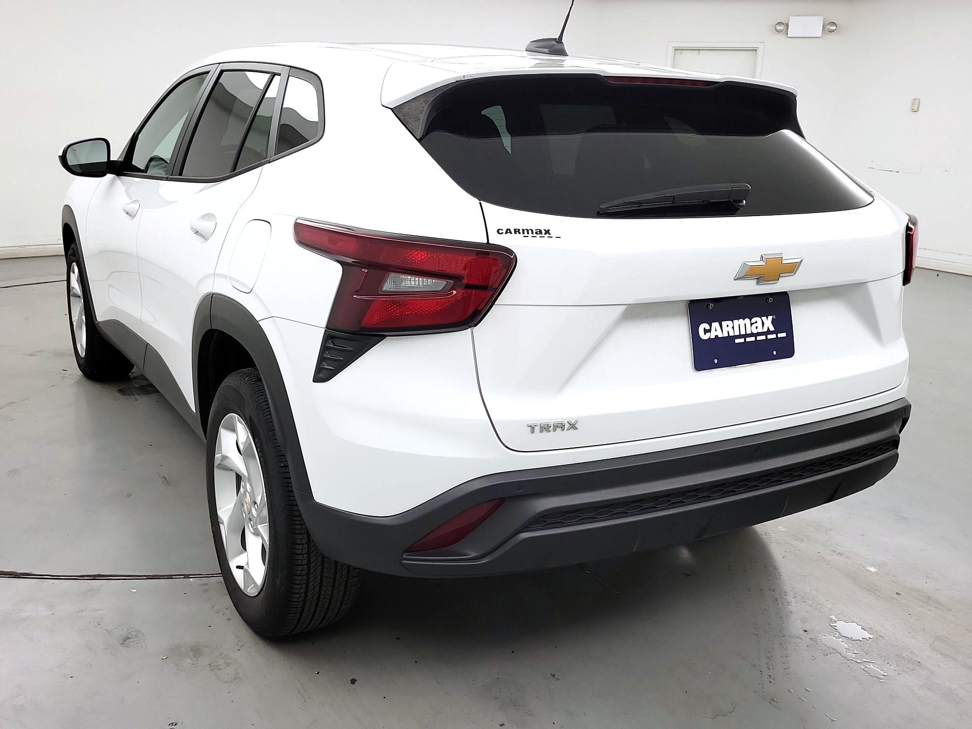 Thumbnail: 2024 Chevrolet Trax - 7