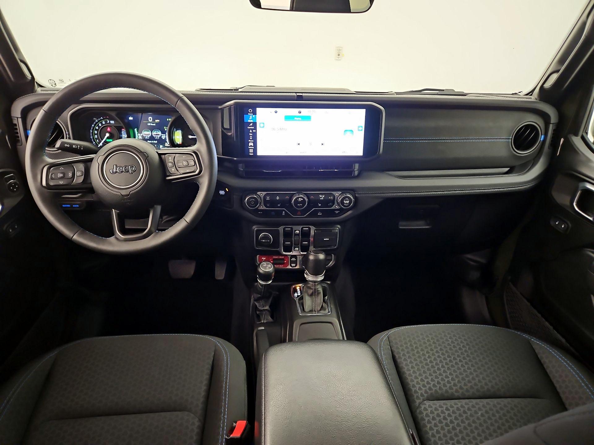 Thumbnail: 2024 Jeep Wrangler - 9