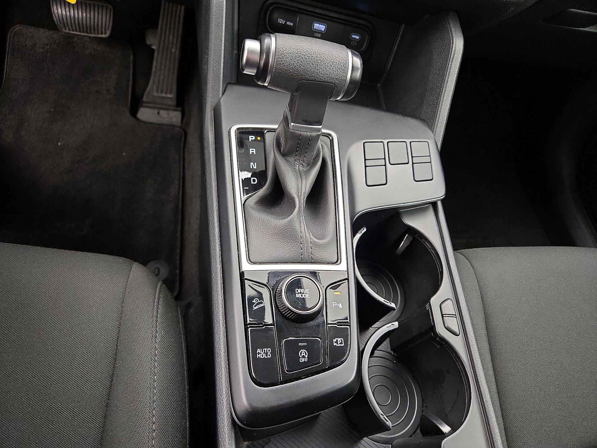 Thumbnail: 2025 Kia Sportage - 17