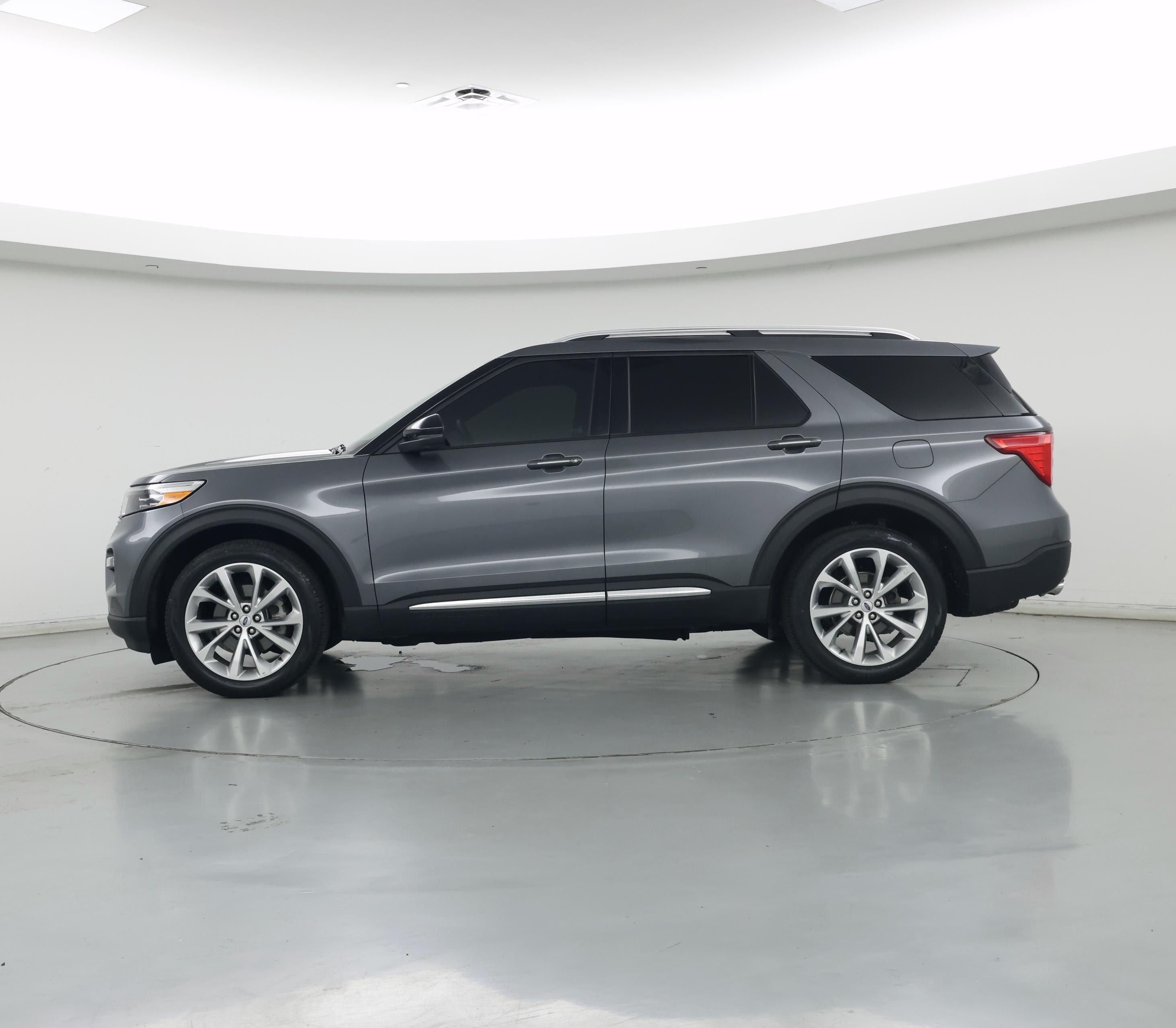 Thumbnail: 2023 Ford Explorer - 3
