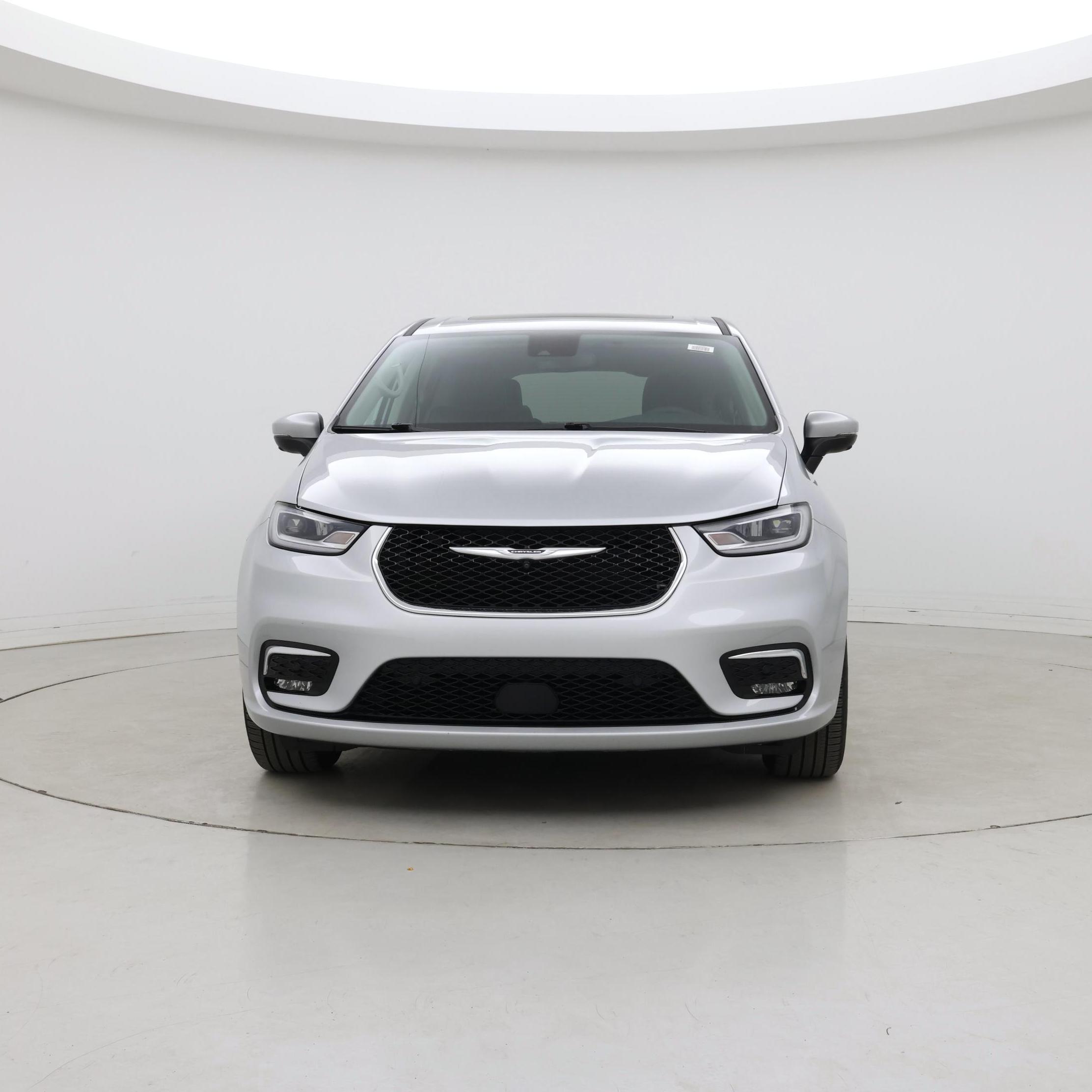 Thumbnail: 2023 Chrysler Pacifica - 5