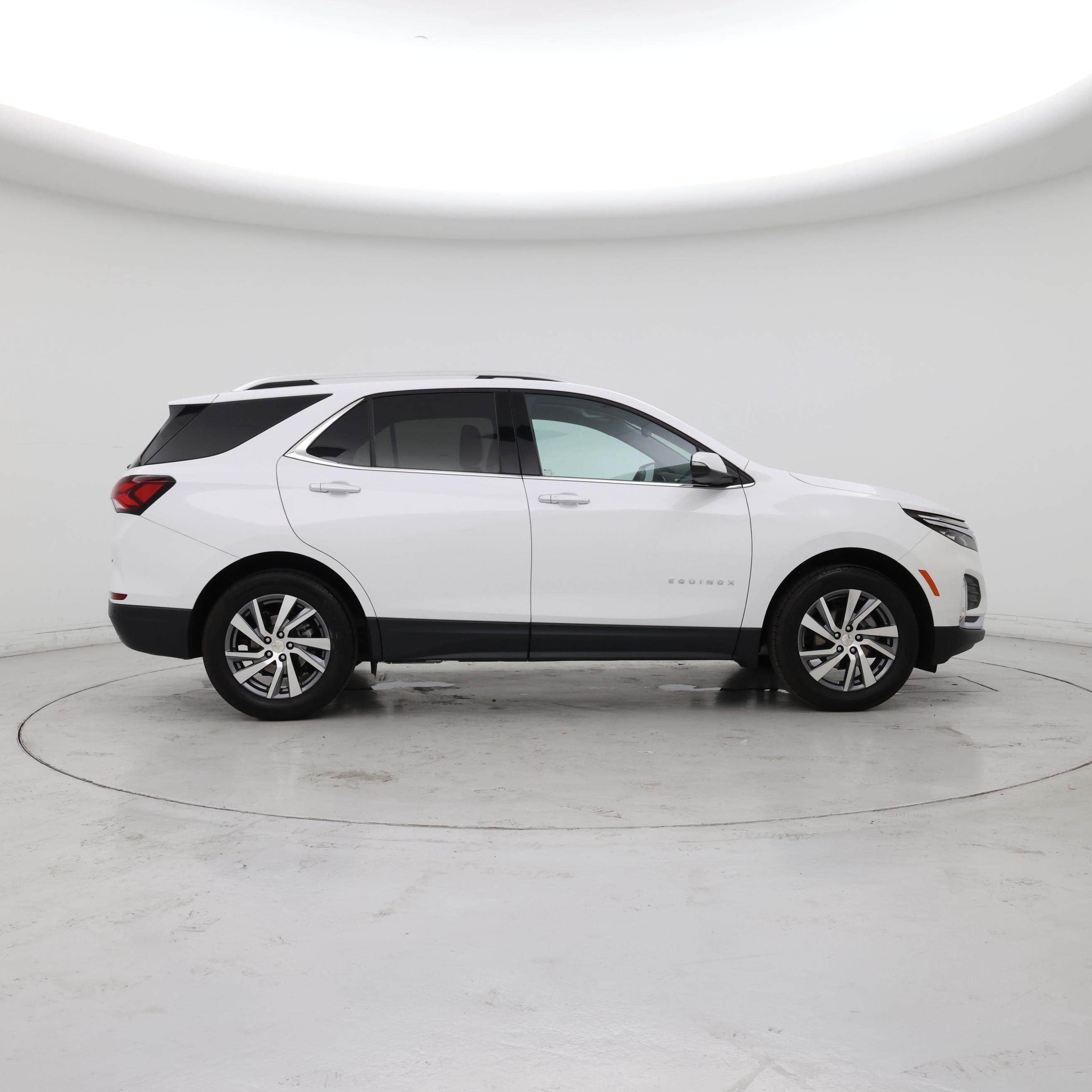 Thumbnail: 2023 Chevrolet Equinox - 7