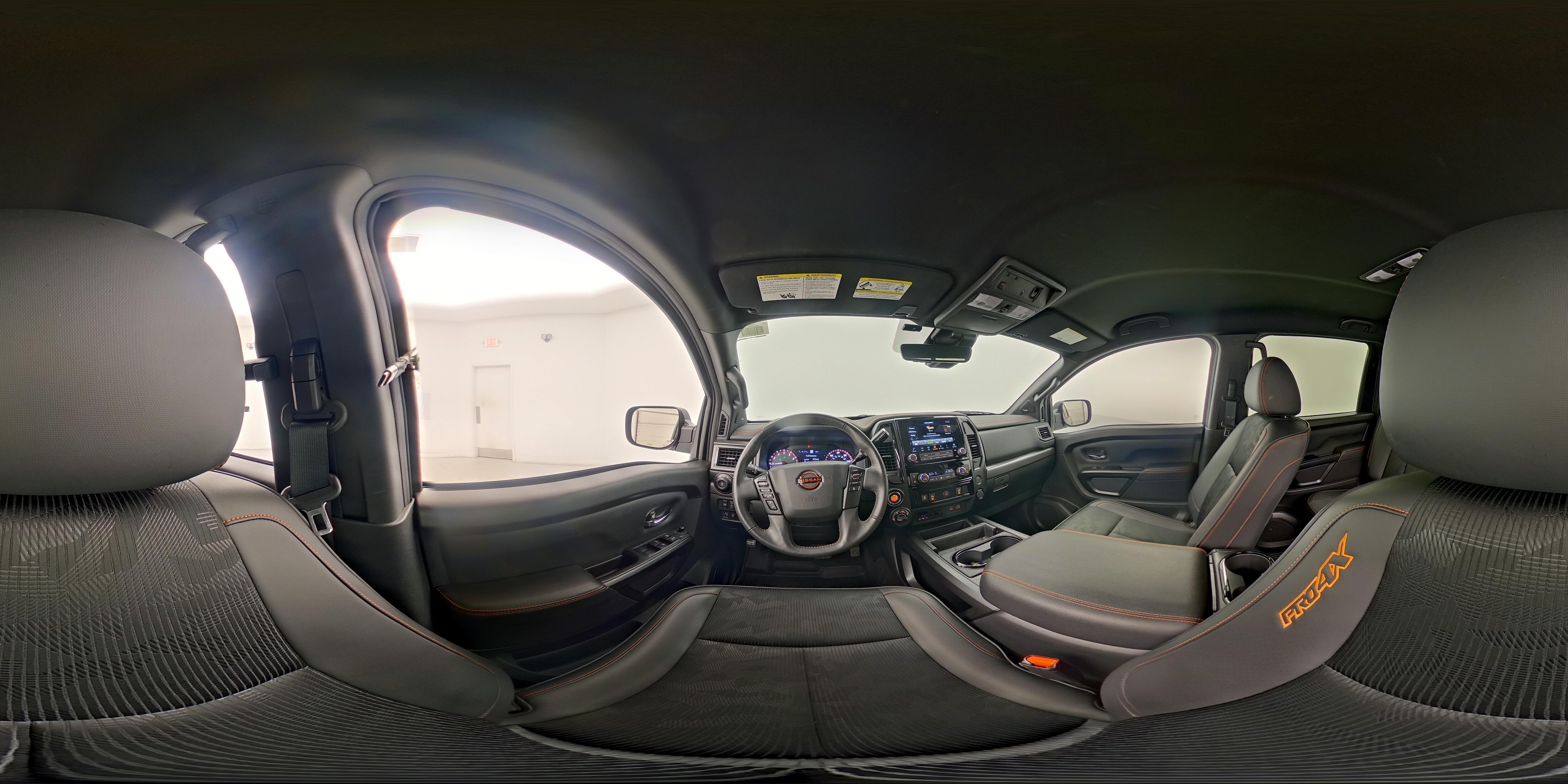 2024 Nissan Titan PRO-4X - Photo 28