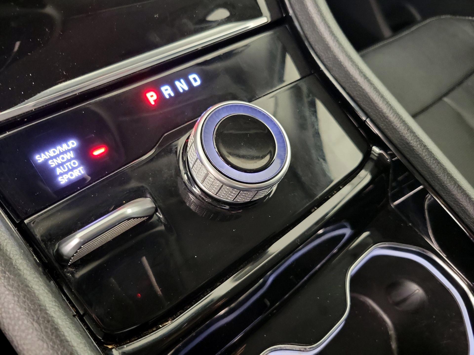 Thumbnail: 2023 Jeep Grand Cherokee - 16