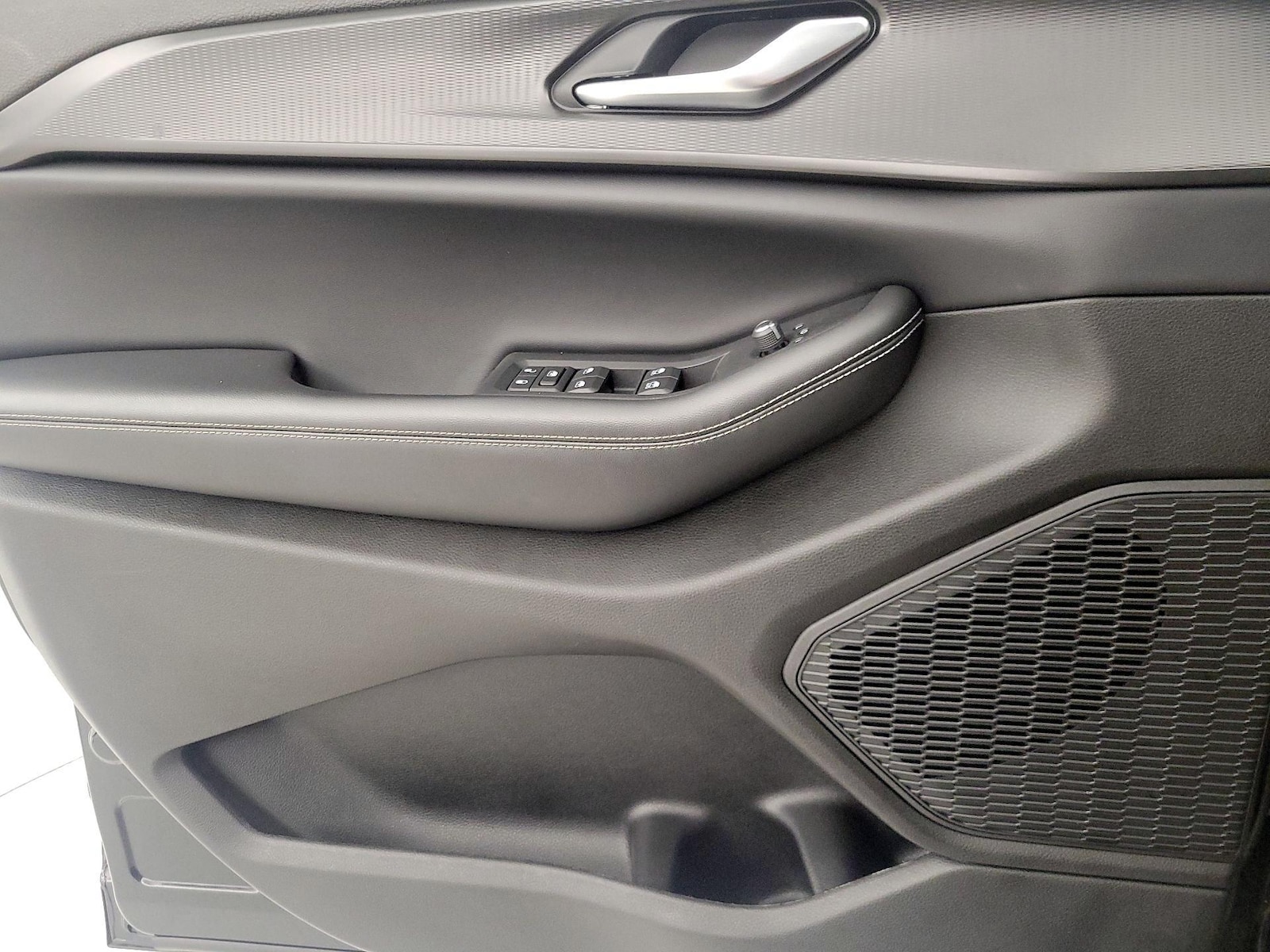 2023 Jeep Grand Cherokee Altitude - Photo 13