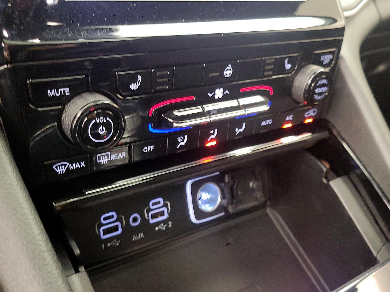 2023 Jeep Grand Cherokee Altitude - Photo 17