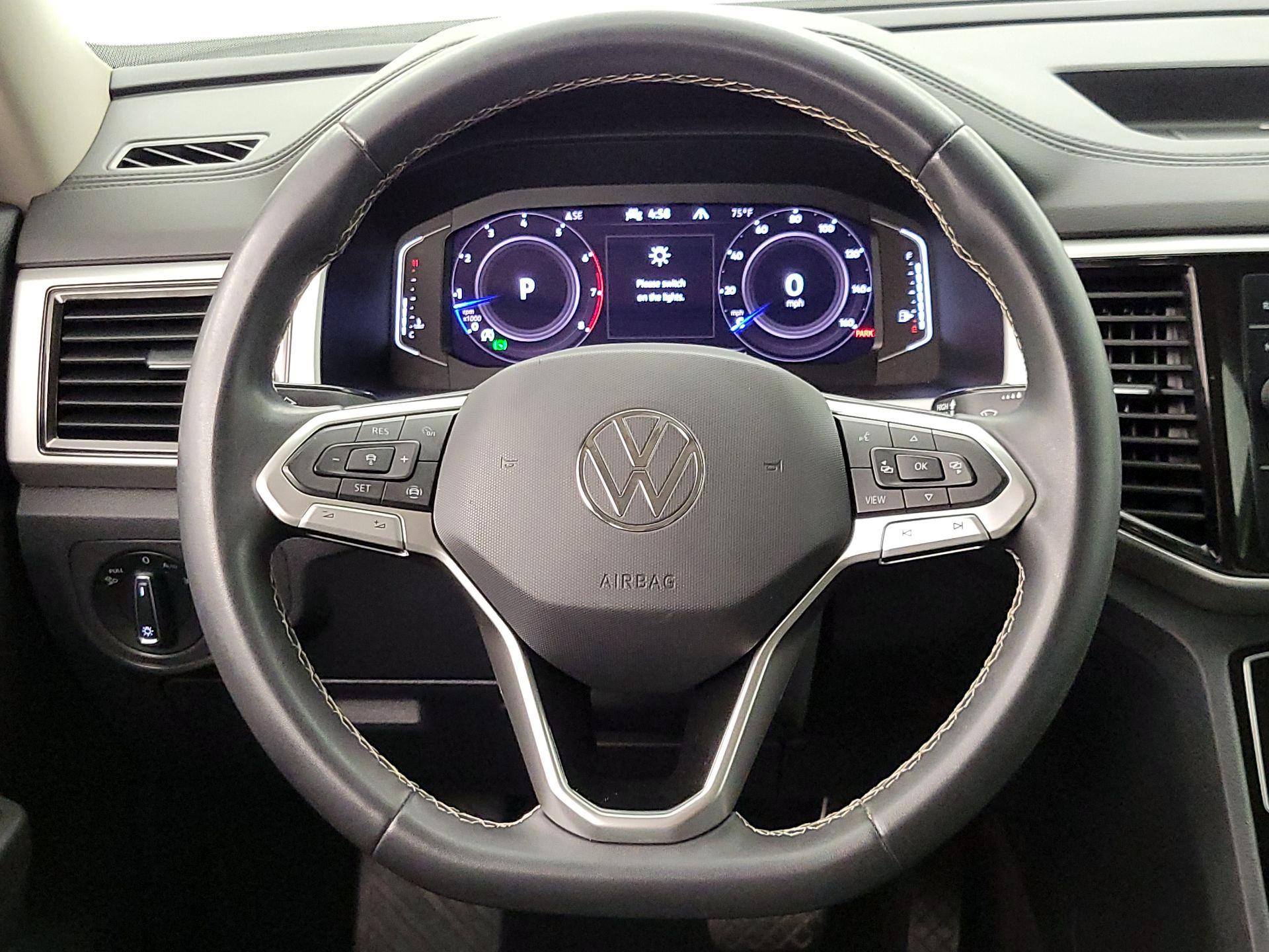 Thumbnail: 2022 Volkswagen Atlas - 10