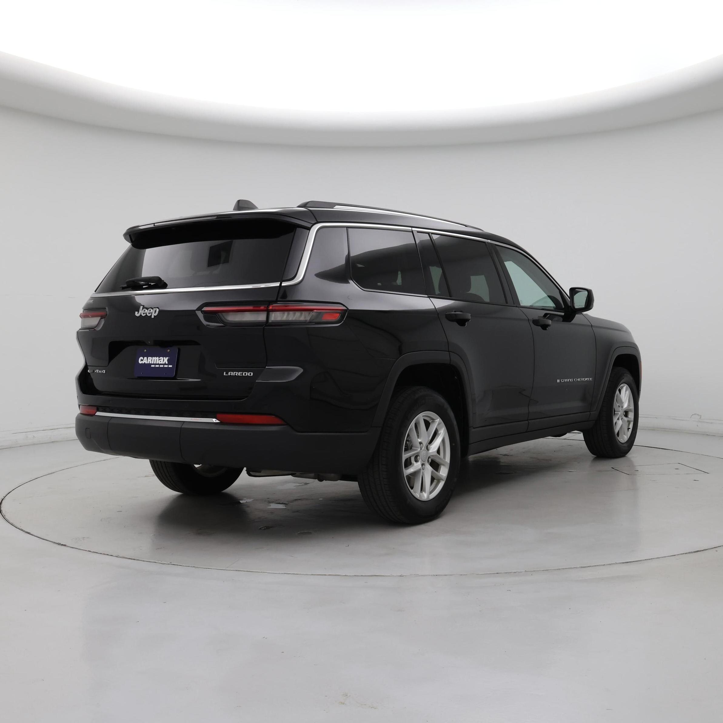 Thumbnail: 2023 Jeep Grand Cherokee L - 8