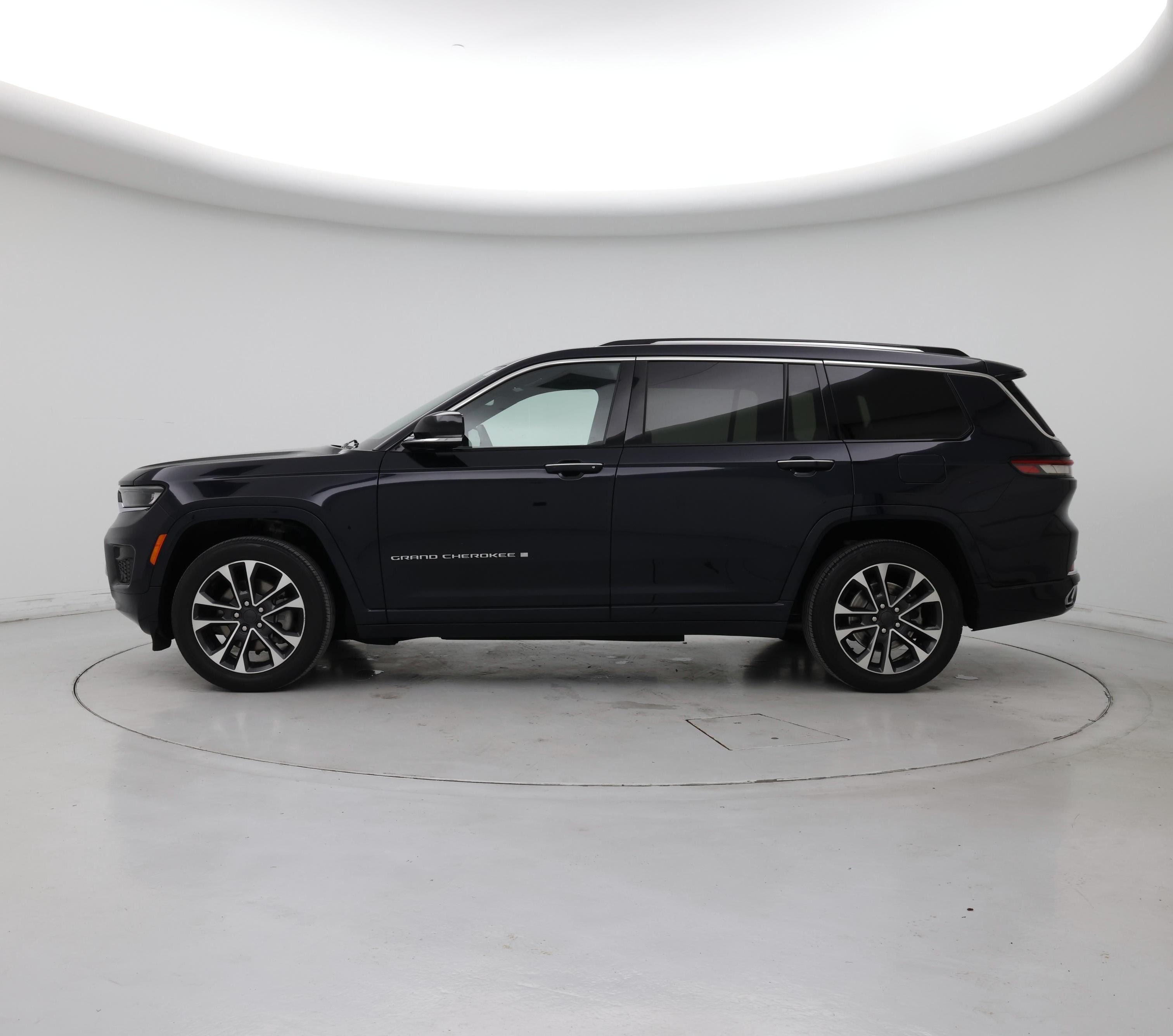 Thumbnail: 2023 Jeep Grand Cherokee L - 3