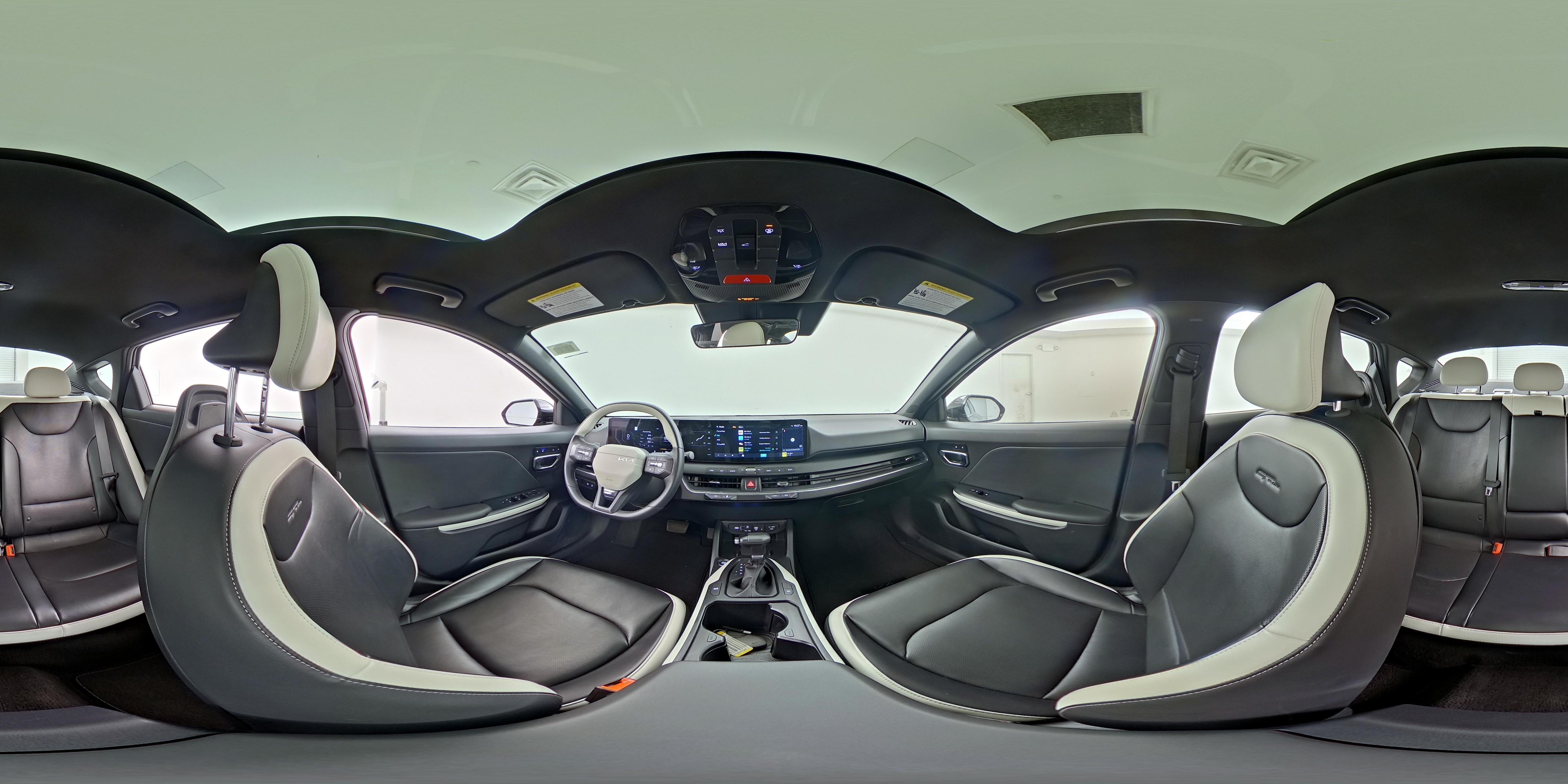 2025 Kia K4 GT-Line - Photo 27