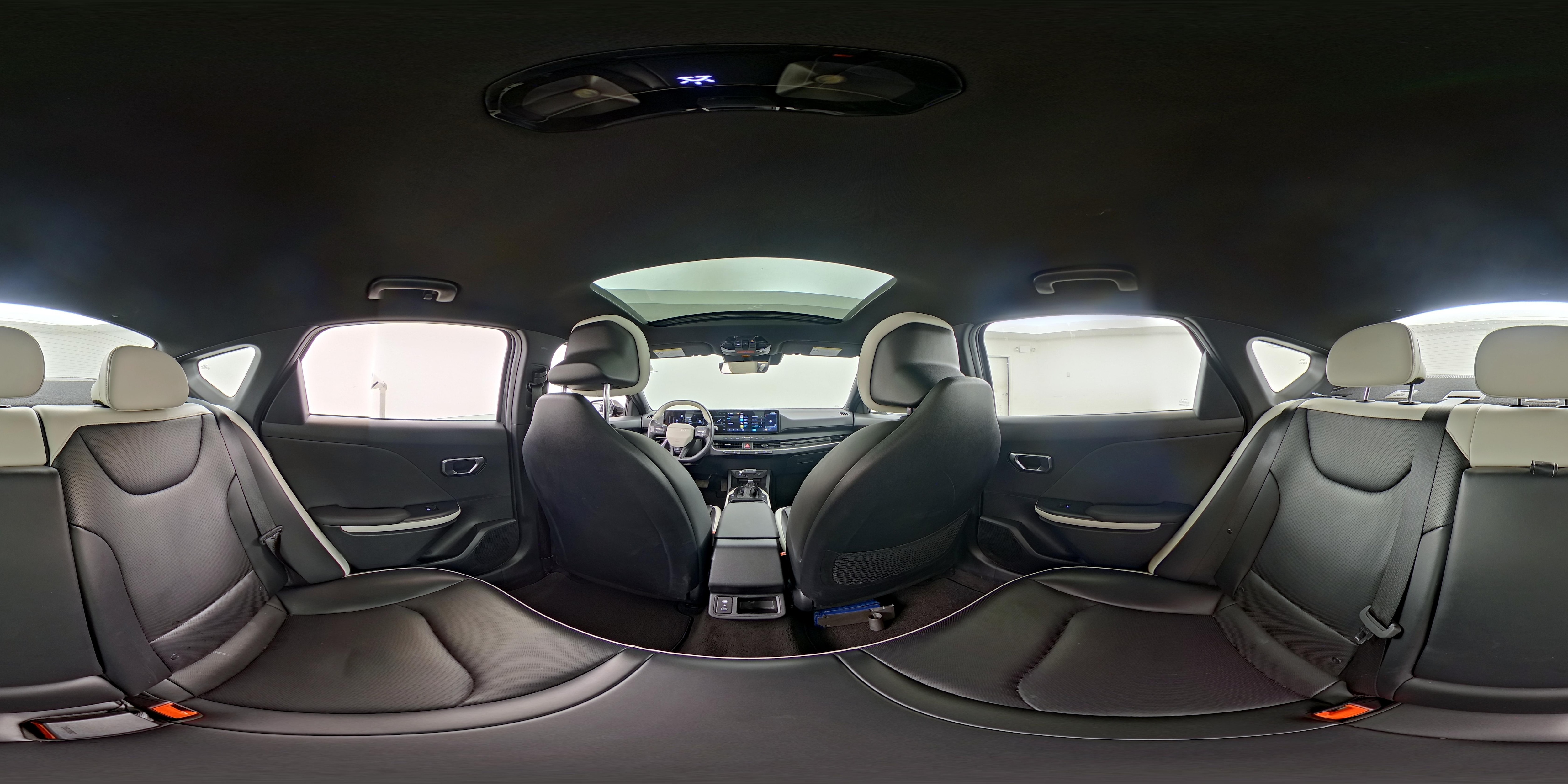 2025 Kia K4 GT-Line - Photo 30