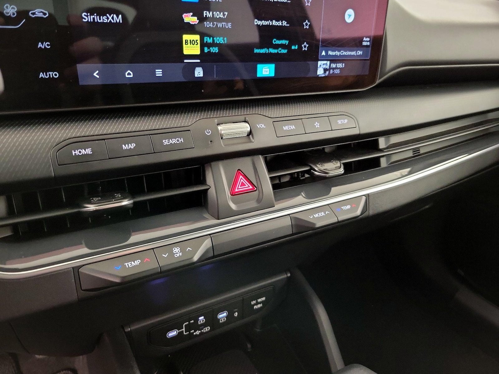 2025 Kia K4 GT-Line - Photo 18