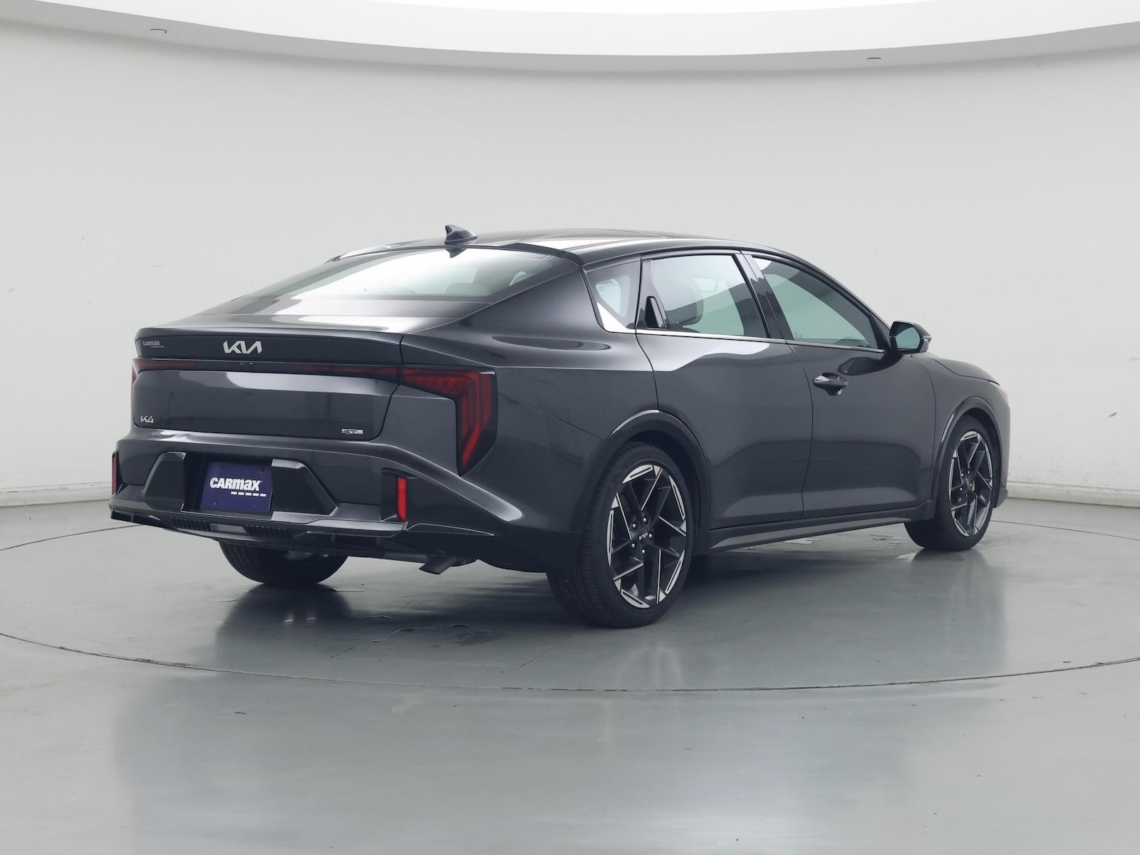 2025 Kia K4 GT-Line - Photo 9