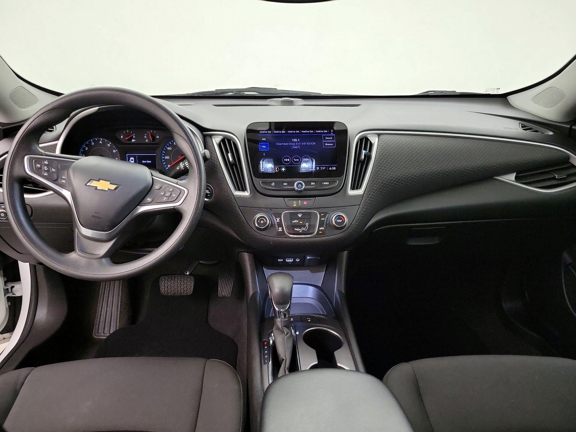 Thumbnail: 2023 Nissan Pathfinder - 8