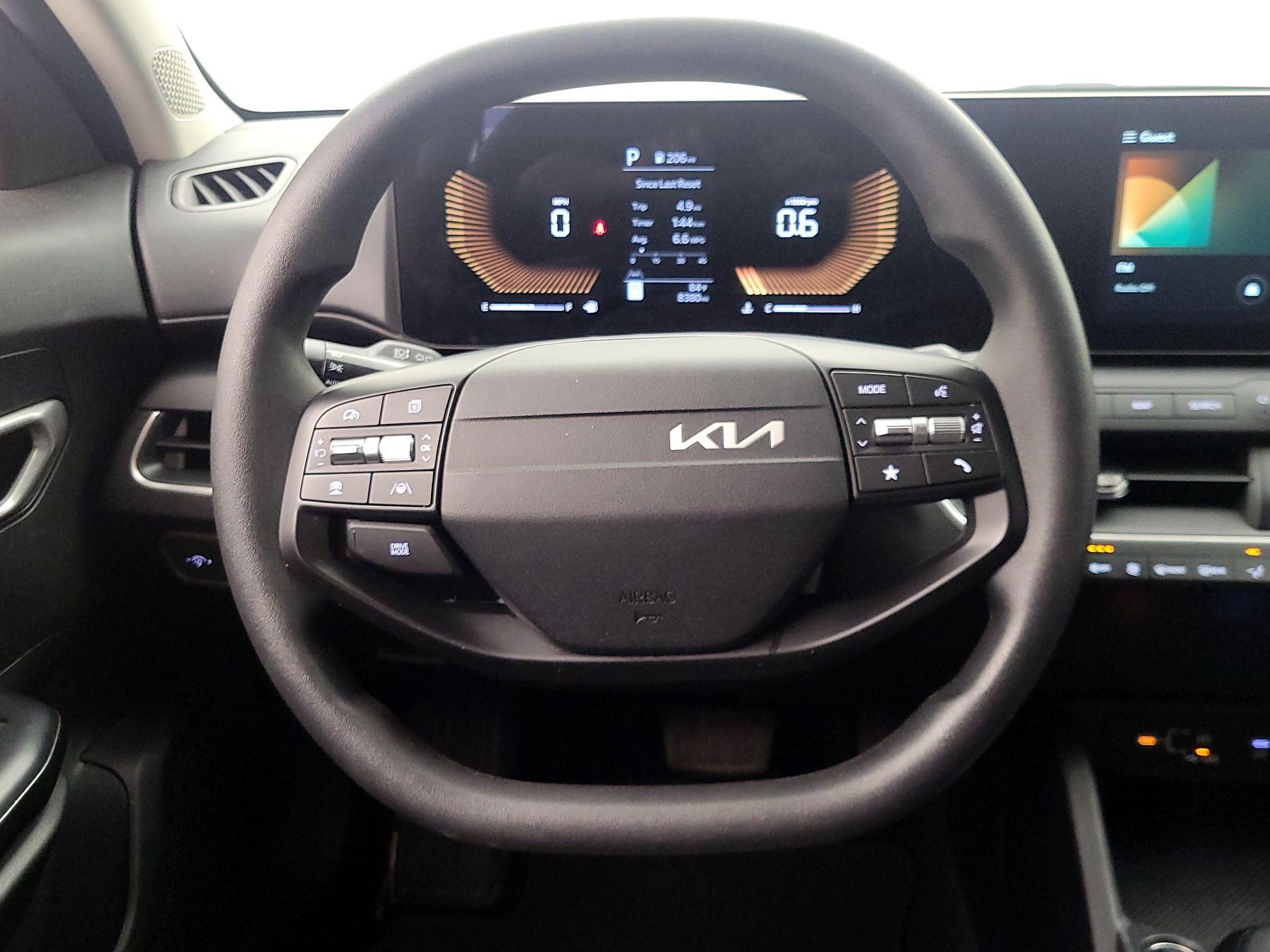 Thumbnail: 2025 Kia K4 - 10