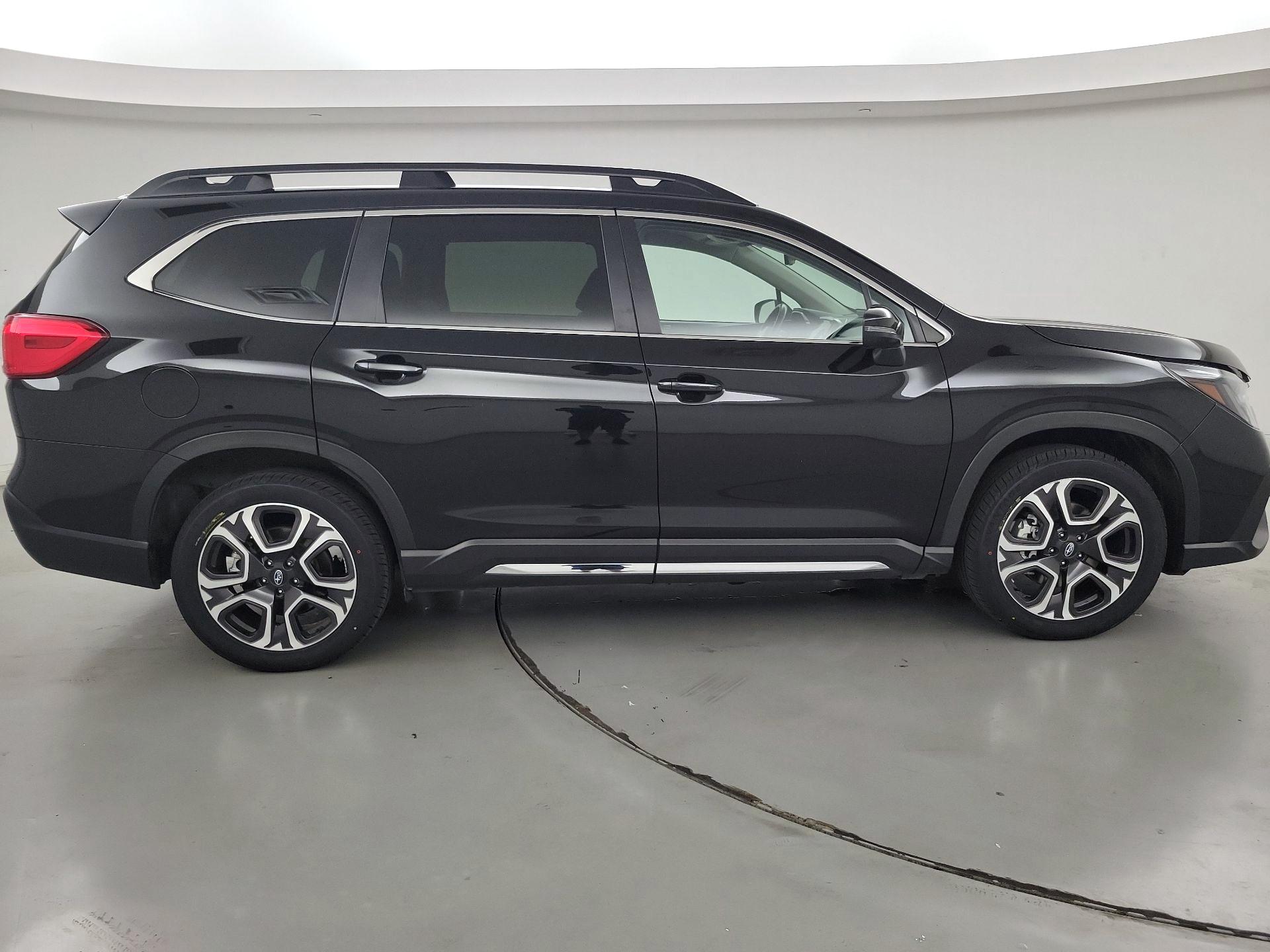 Thumbnail: 2023 Subaru Ascent - 4