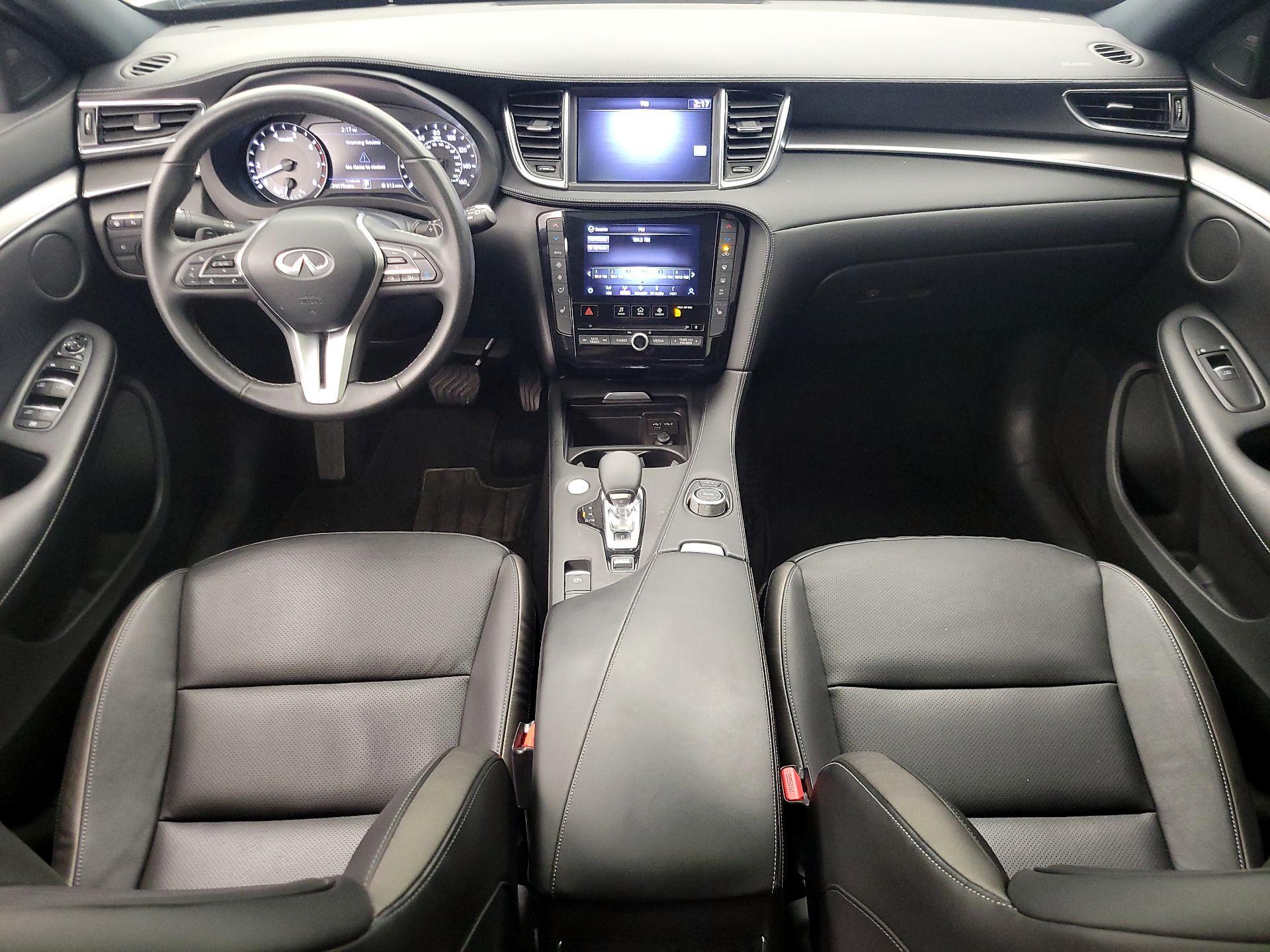 Thumbnail: 2023 INFINITI QX55 - 9
