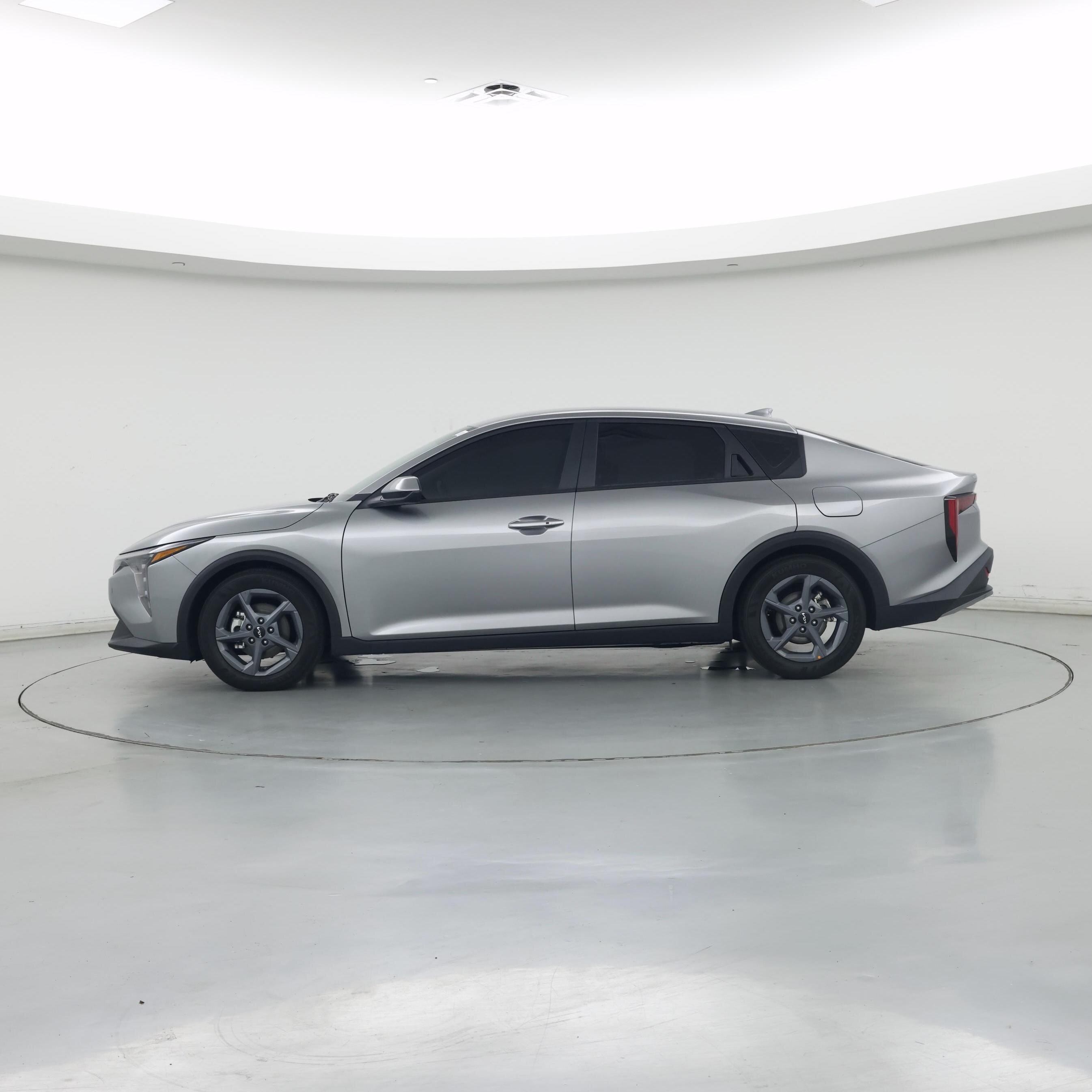 Thumbnail: 2025 Kia K4 - 3