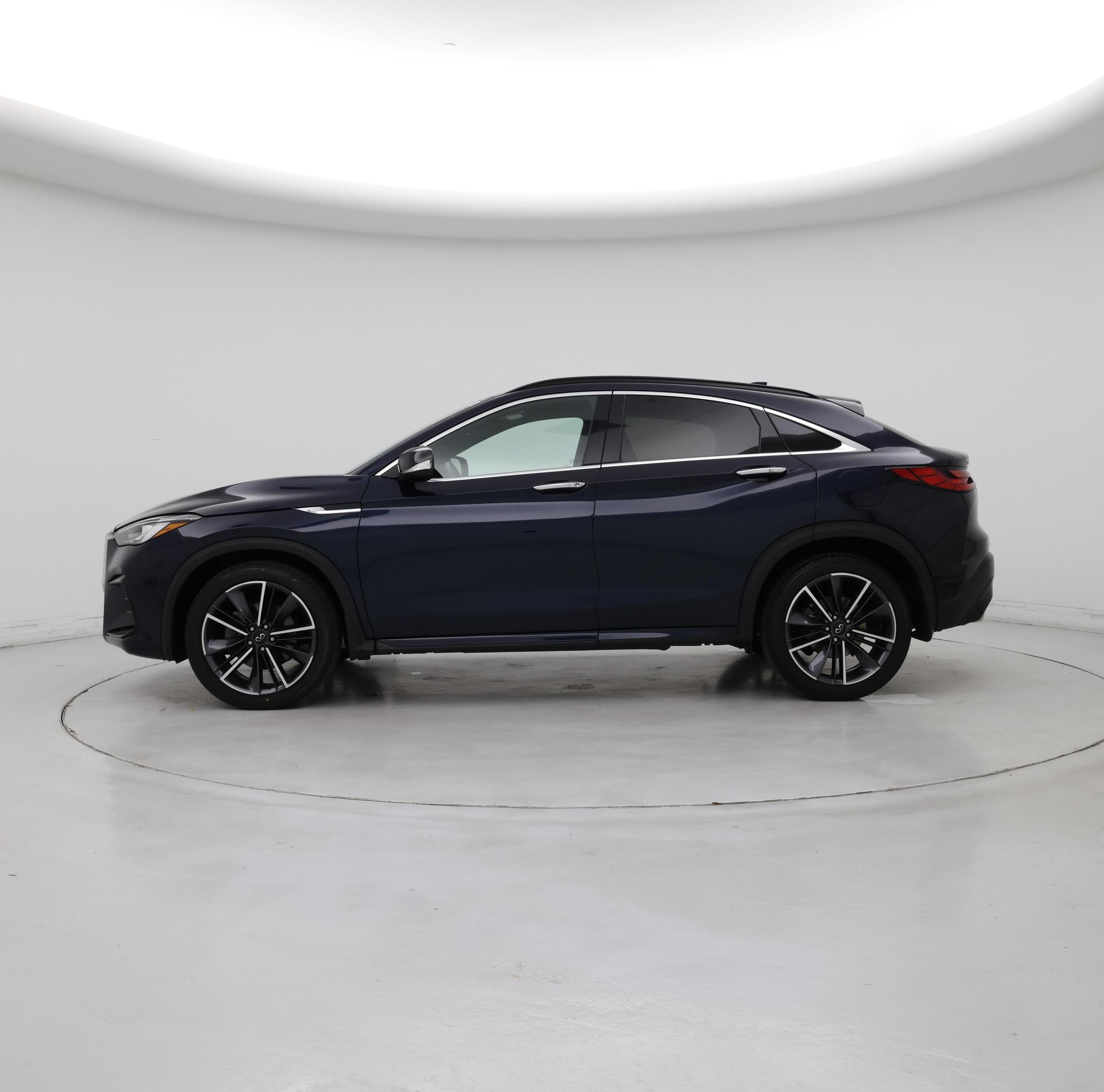 Thumbnail: 2023 INFINITI QX55 - 3