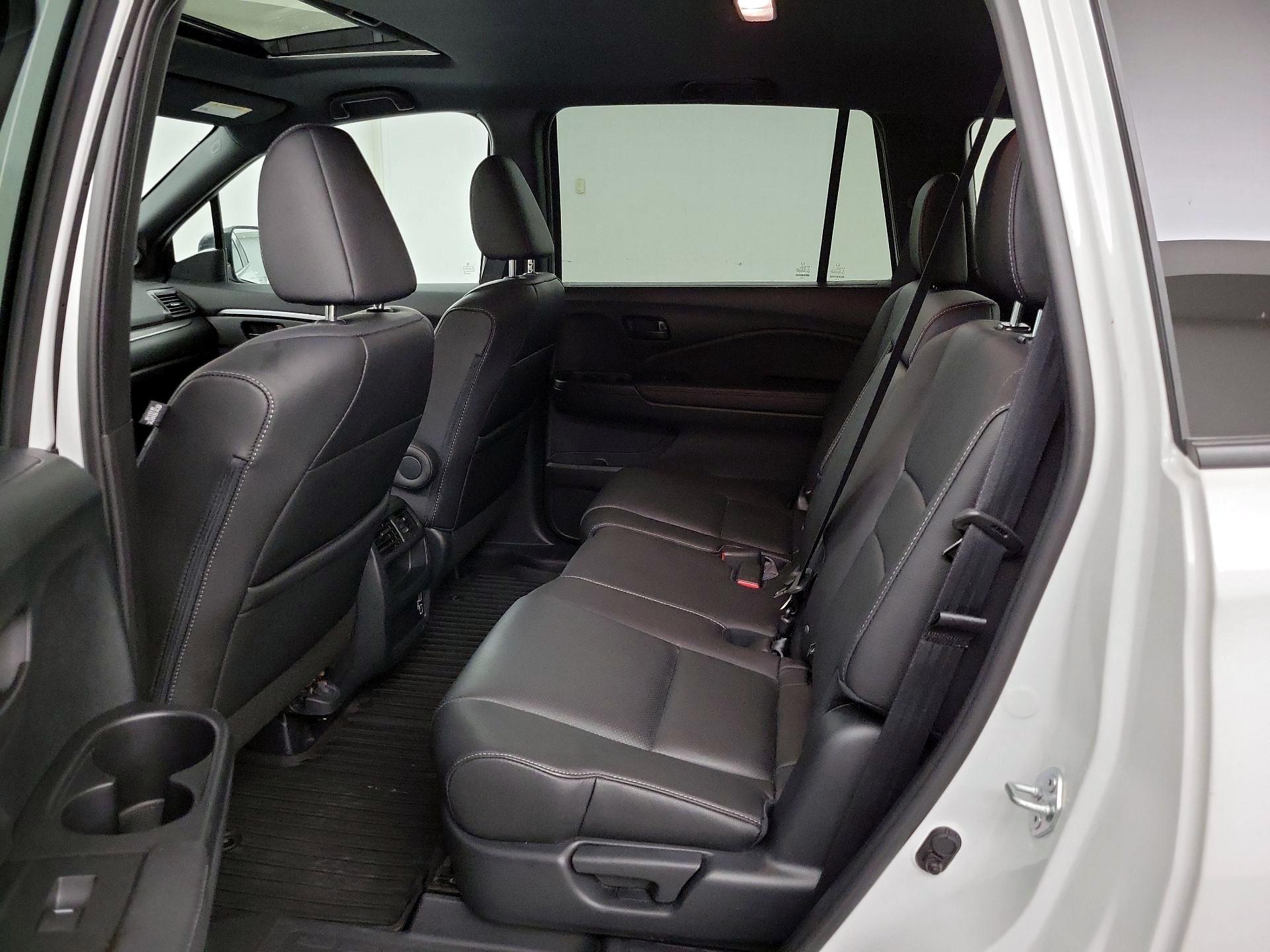 Thumbnail: 2023 Honda Passport - 18