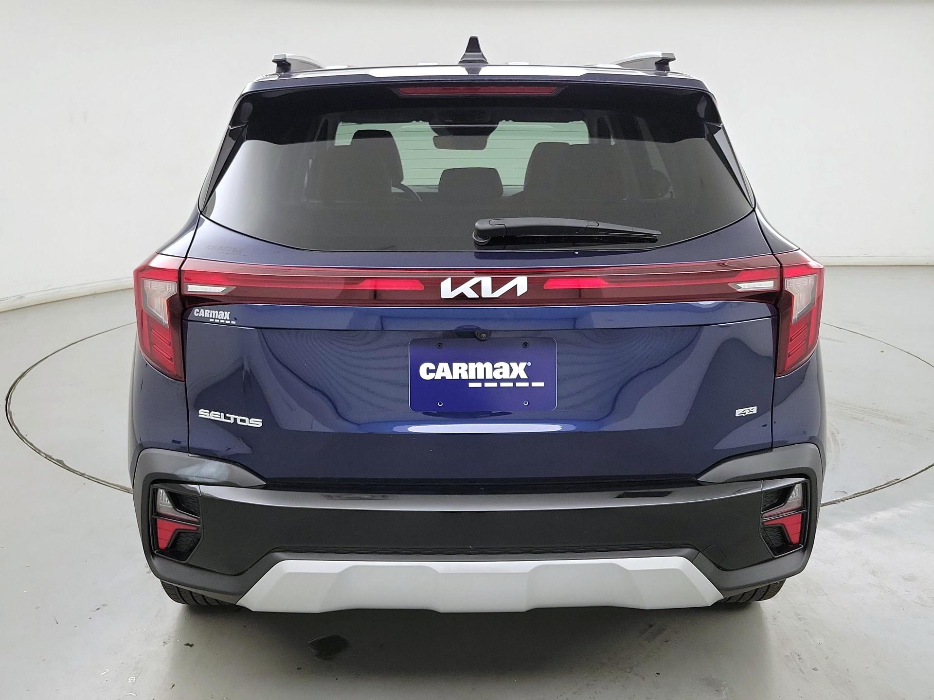Thumbnail: 2024 Kia Seltos - 6