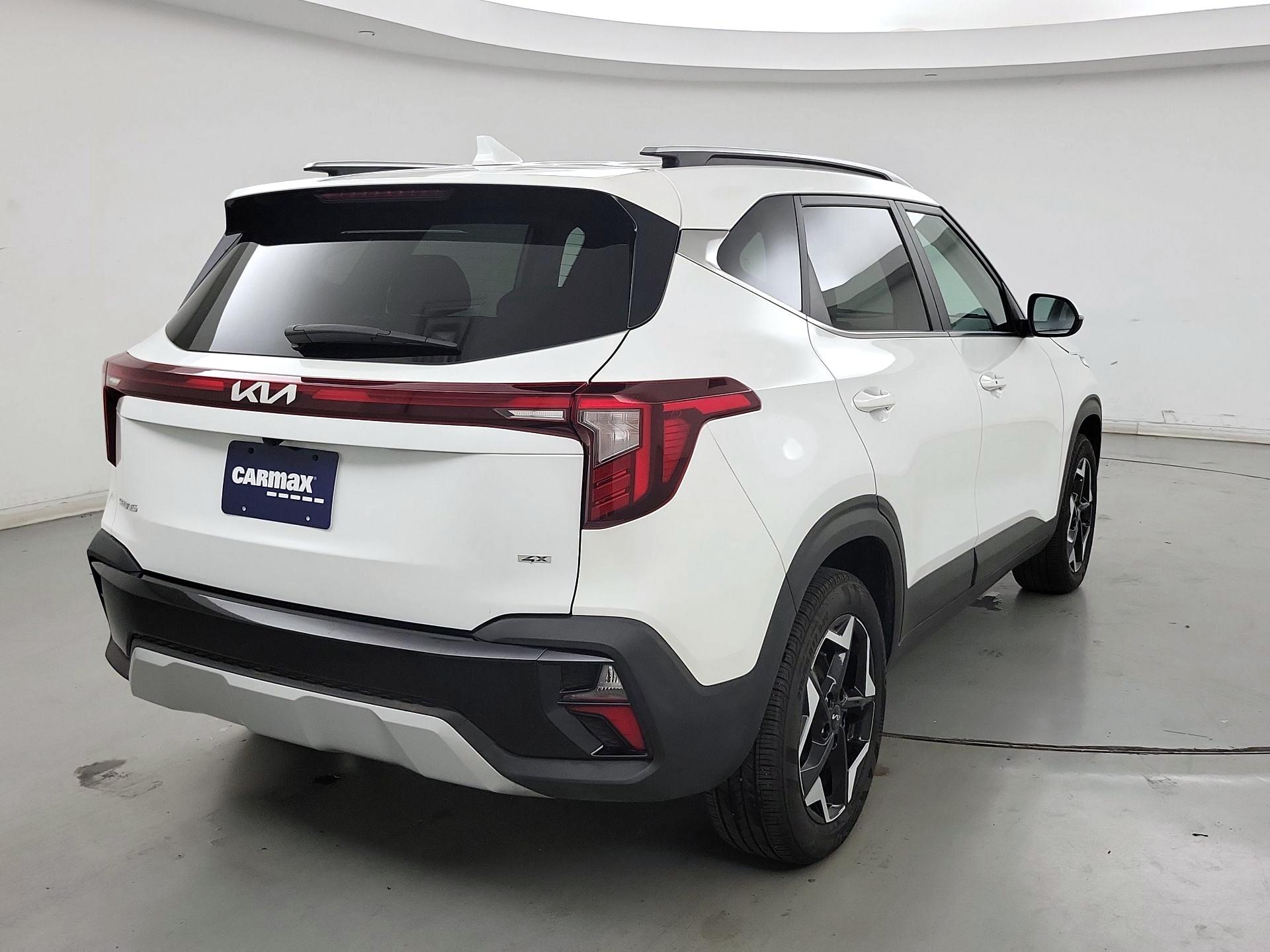 Thumbnail: 2024 Kia Seltos - 5