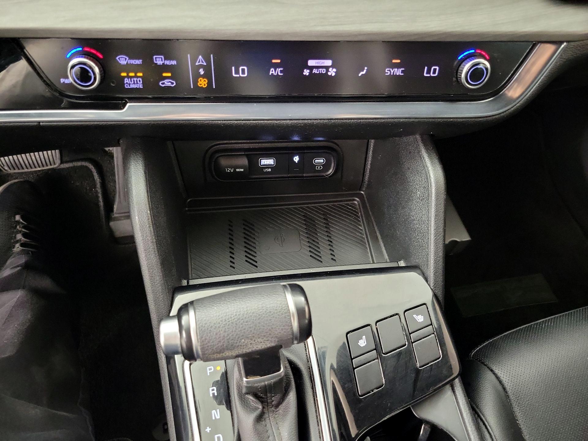 Thumbnail: 2023 Kia Sportage - 17