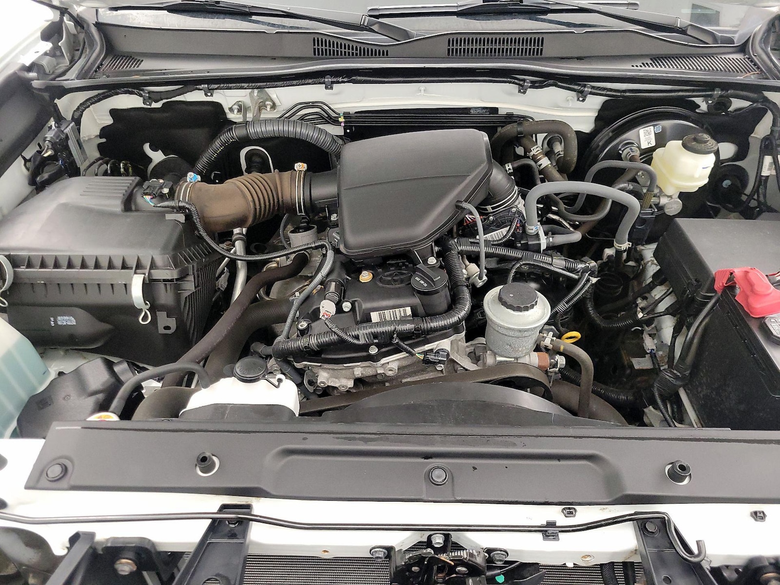 2022 Toyota Tacoma SR - Photo 22