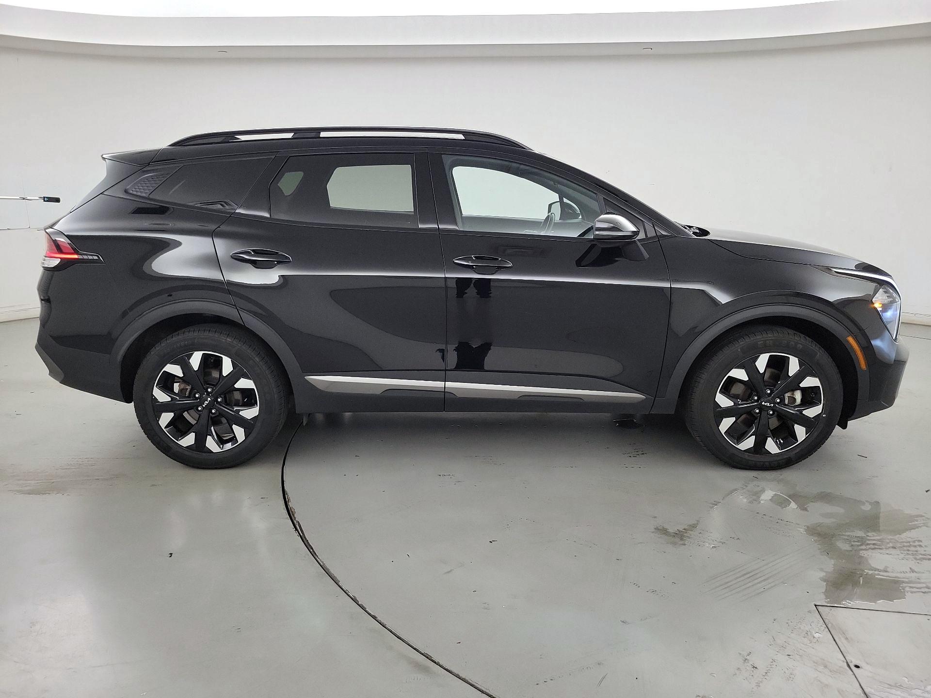 Thumbnail: 2023 Kia Sportage - 4