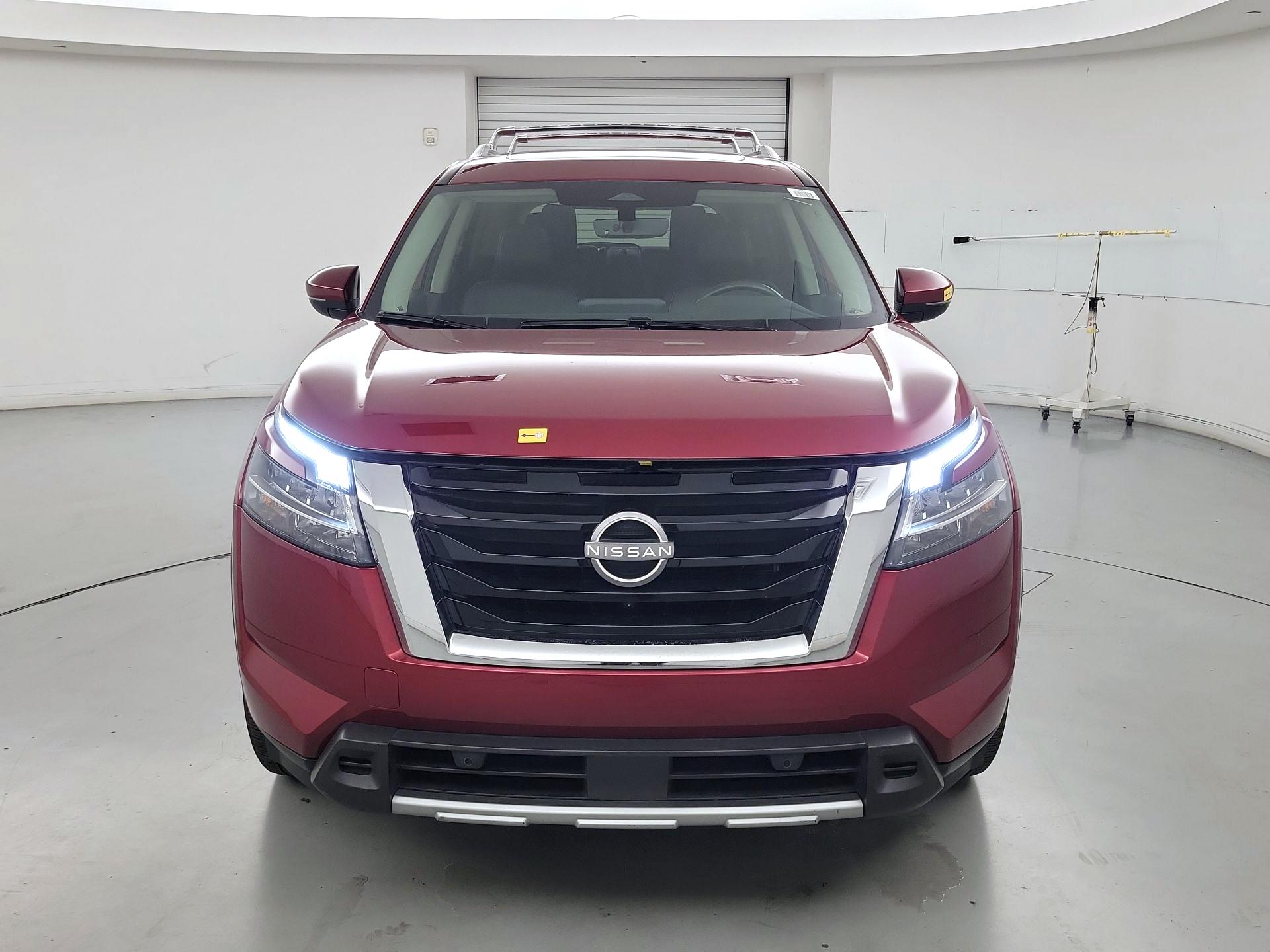 Thumbnail: 2023 Nissan Pathfinder - 2
