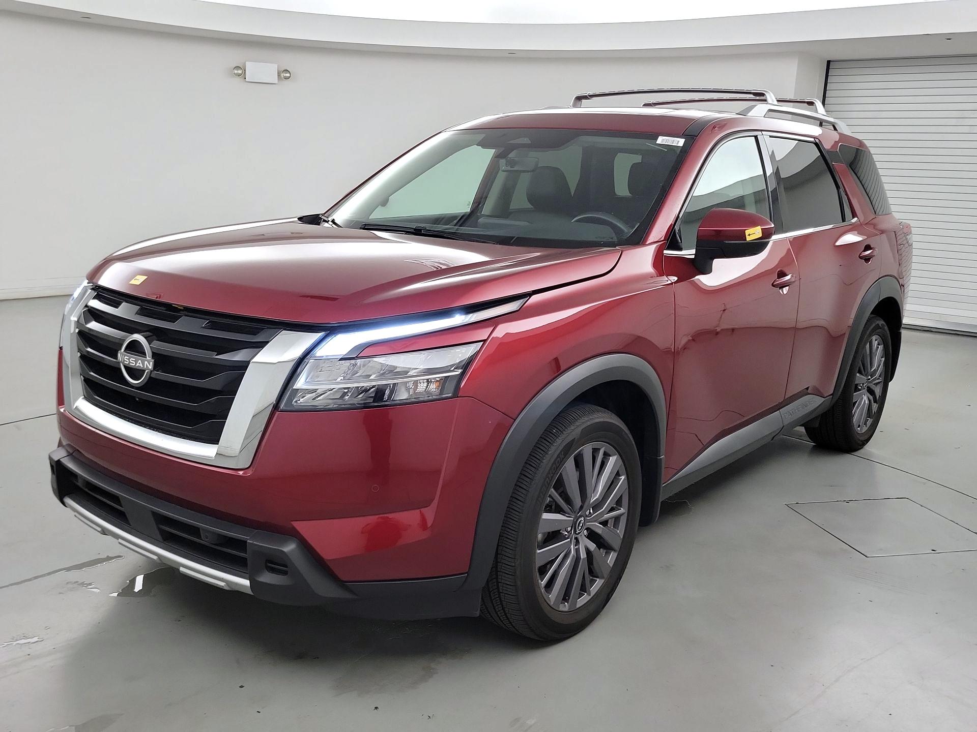 Thumbnail: 2023 Nissan Pathfinder - 3