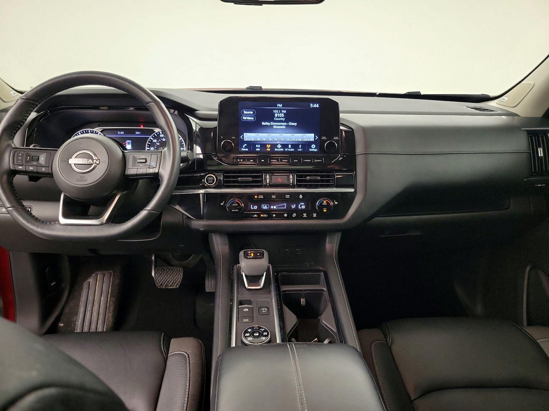 Thumbnail: 2023 Nissan Pathfinder - 8