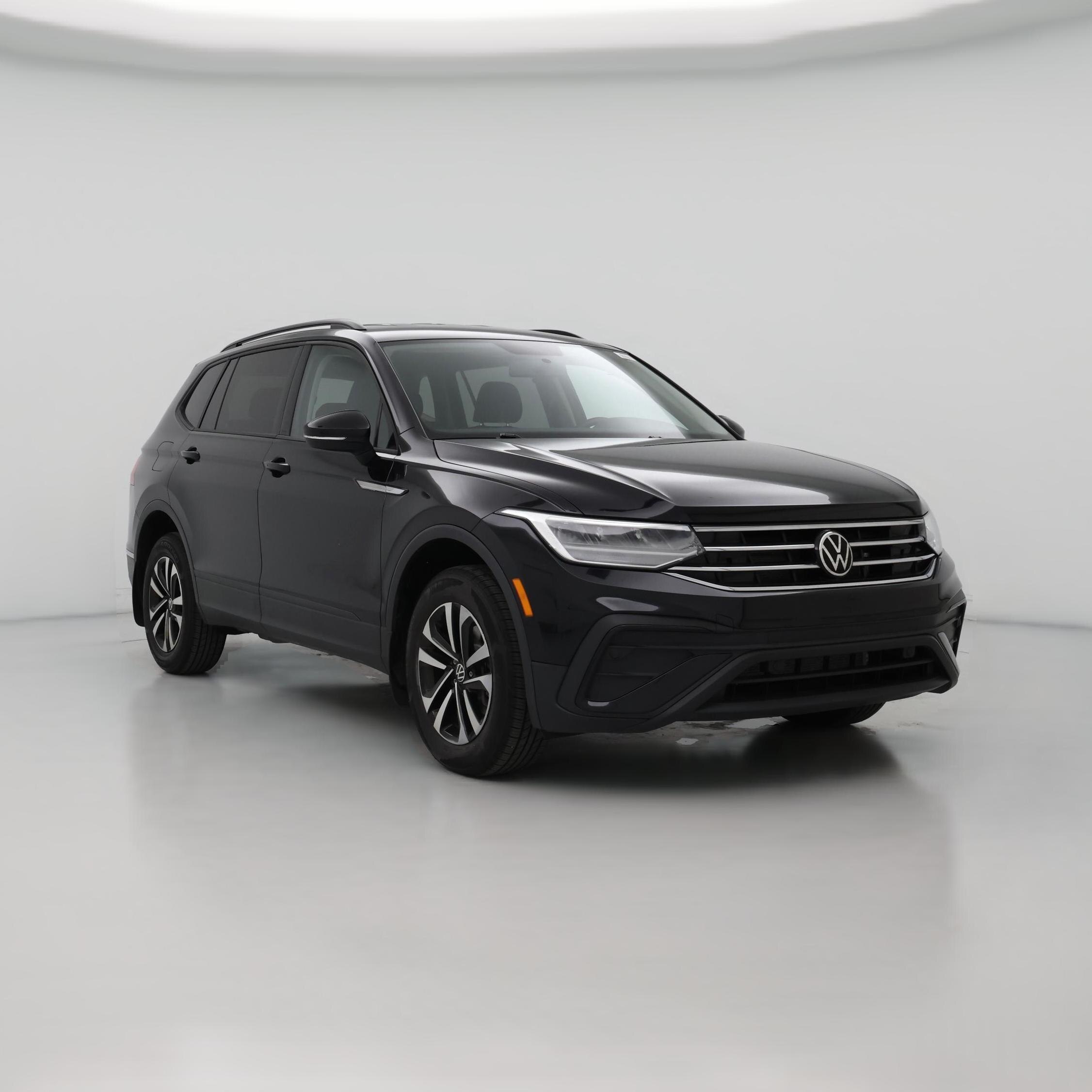 Thumbnail: 2022 Volkswagen Tiguan - 1