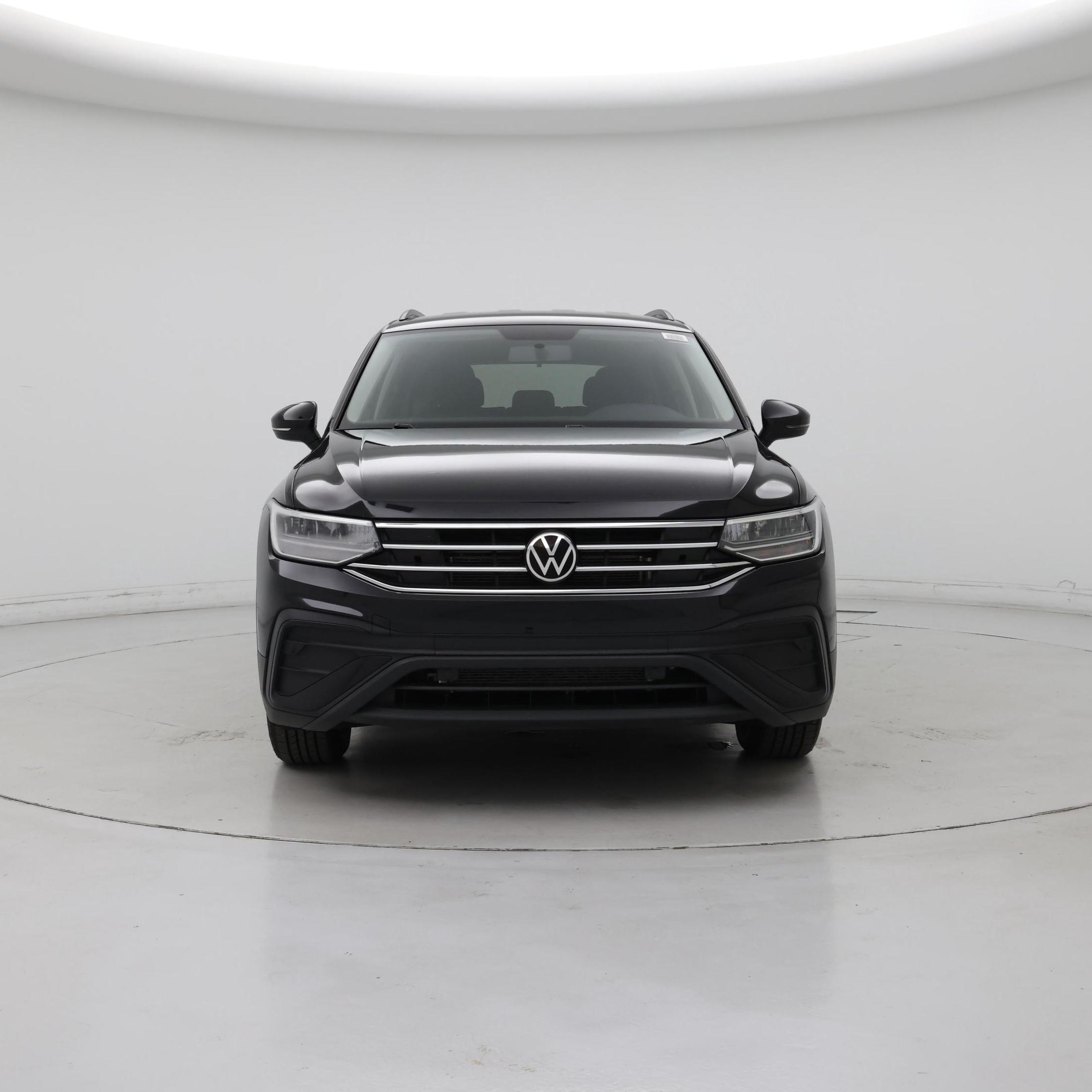 Thumbnail: 2022 Volkswagen Tiguan - 5
