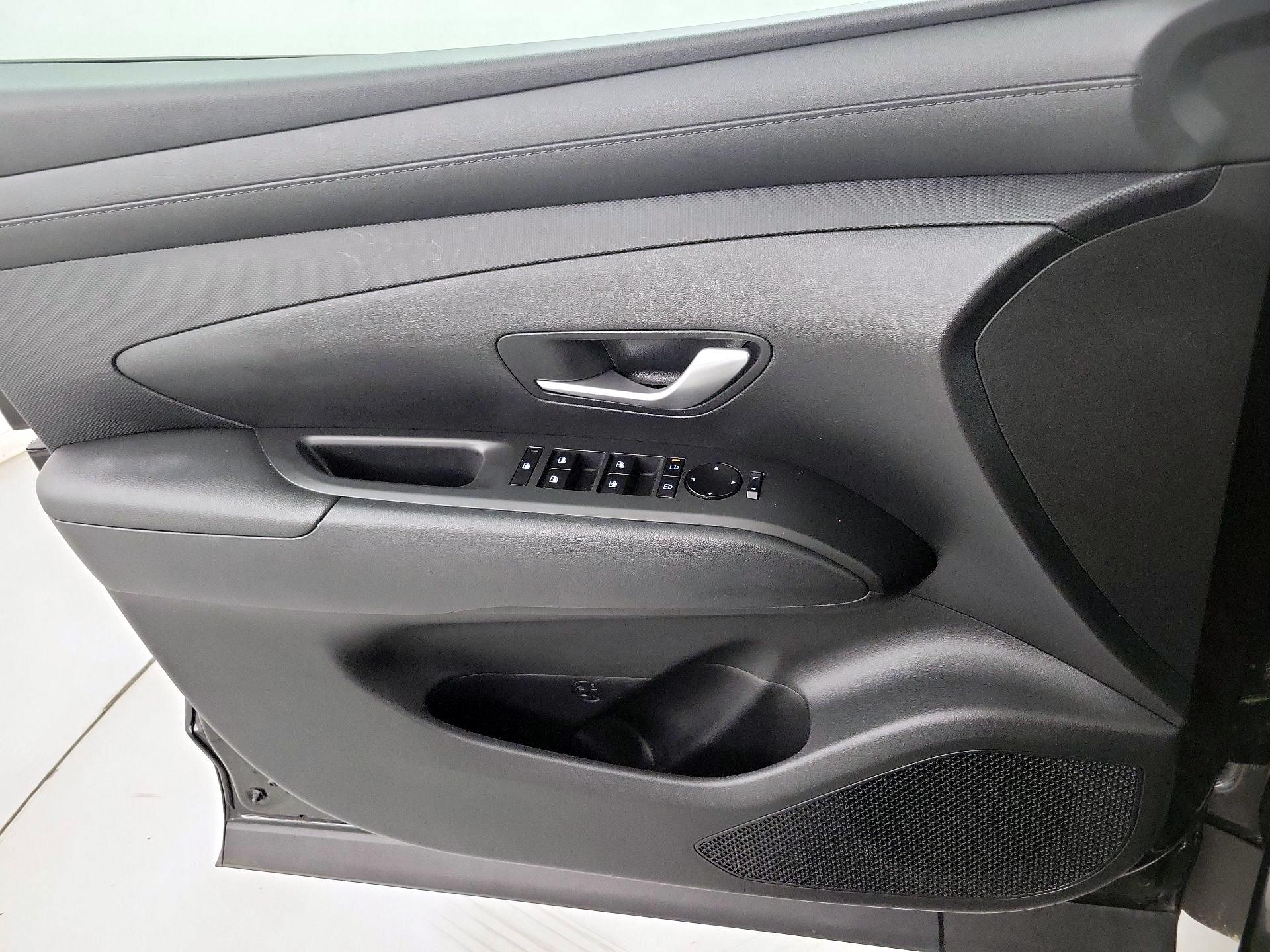 Thumbnail: 2025 Hyundai Tucson - 10