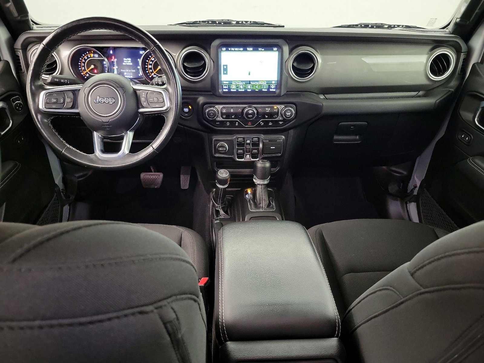 Apple CarPlay® & Android Auto™
