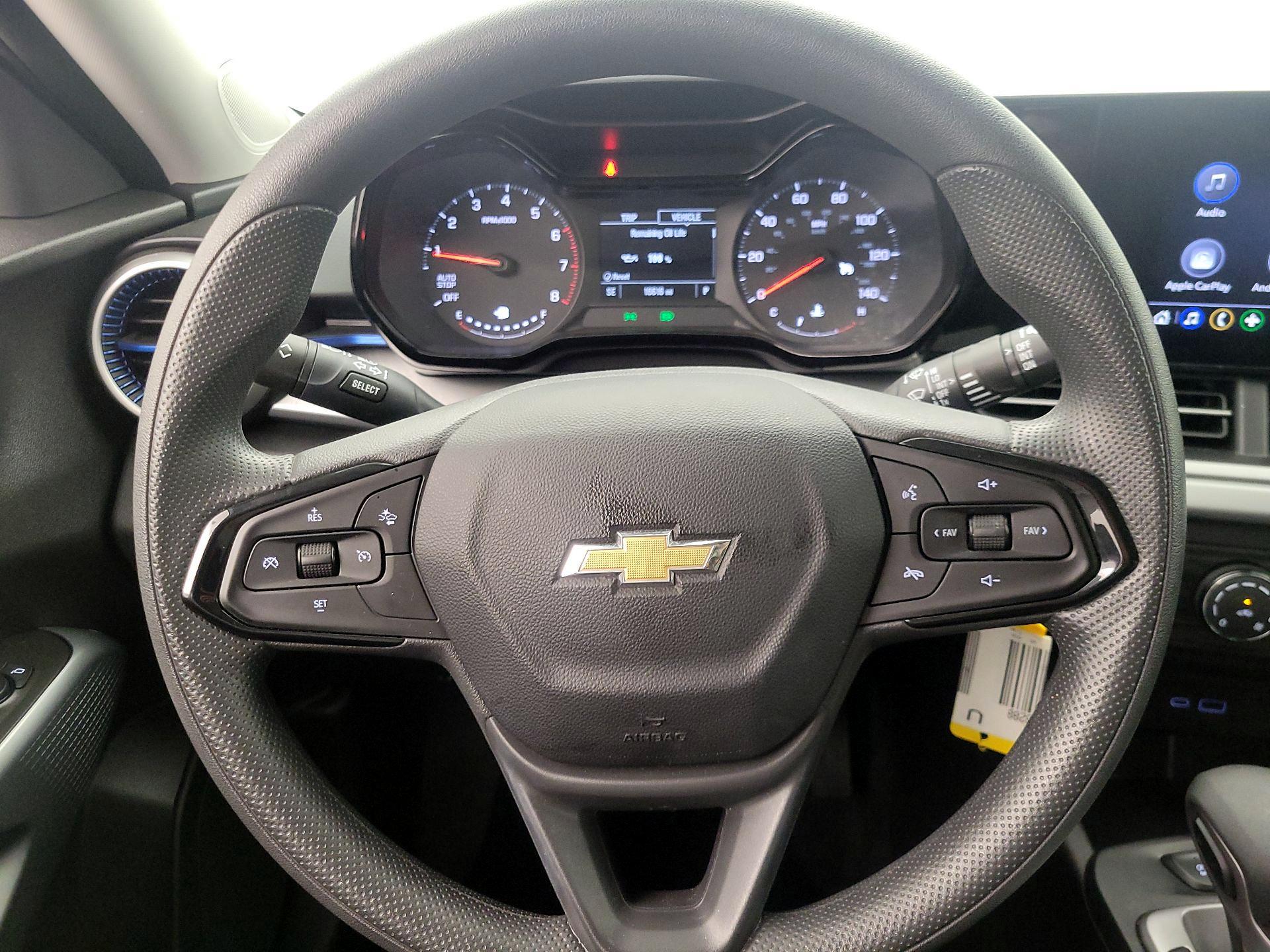 Thumbnail: 2025 Chevrolet Trax - 10
